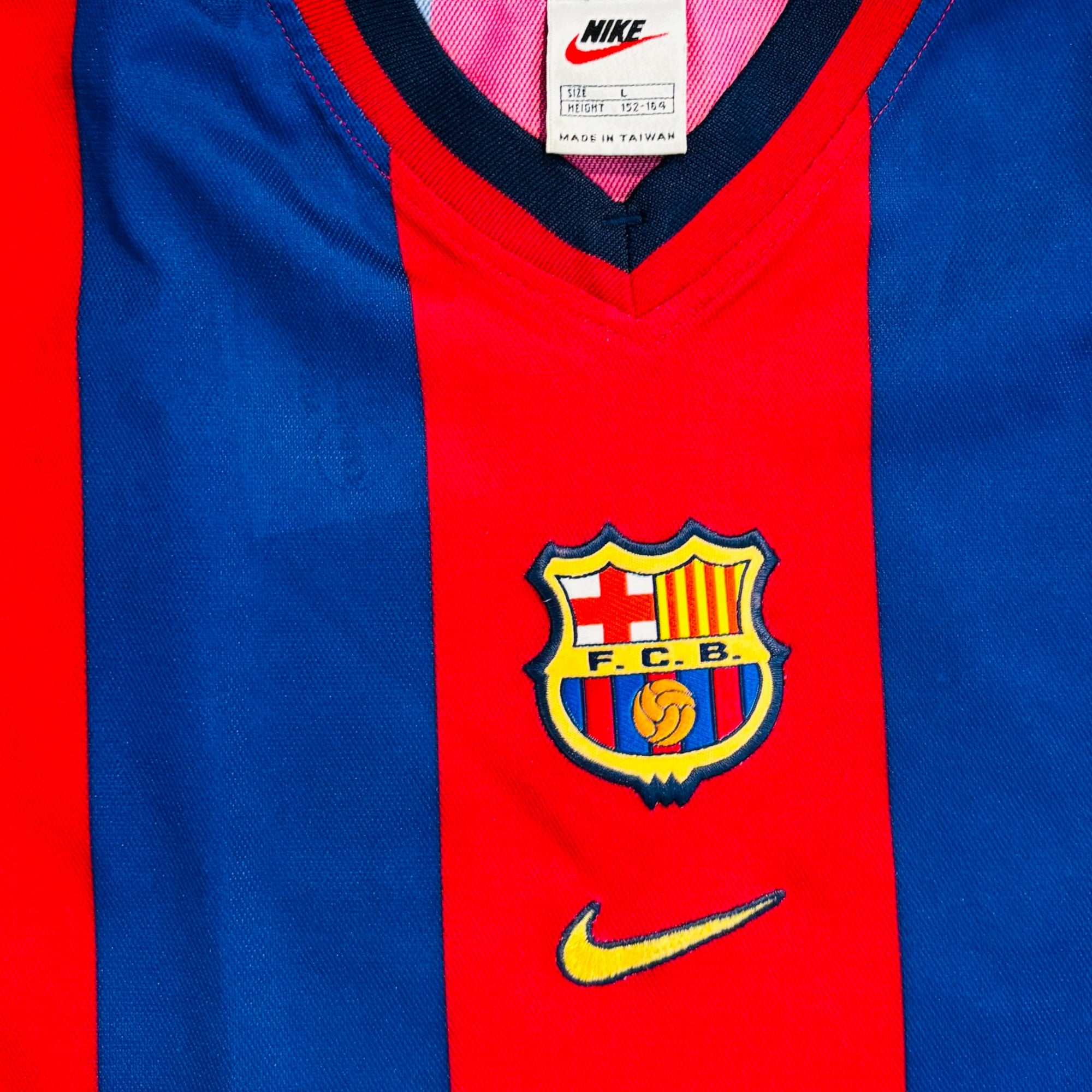 FC Barcelona 1998/99 Home Basic Version (XS)