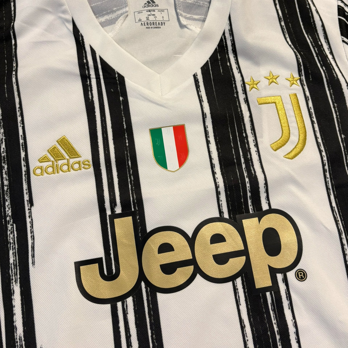 Juventus 2020/21 Home *New* - Ronaldo 7 (Large) - KITLAUNCH