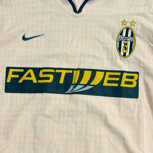 Juventus FC 2003/04 Away - Nedved 11 - KITLAUNCH