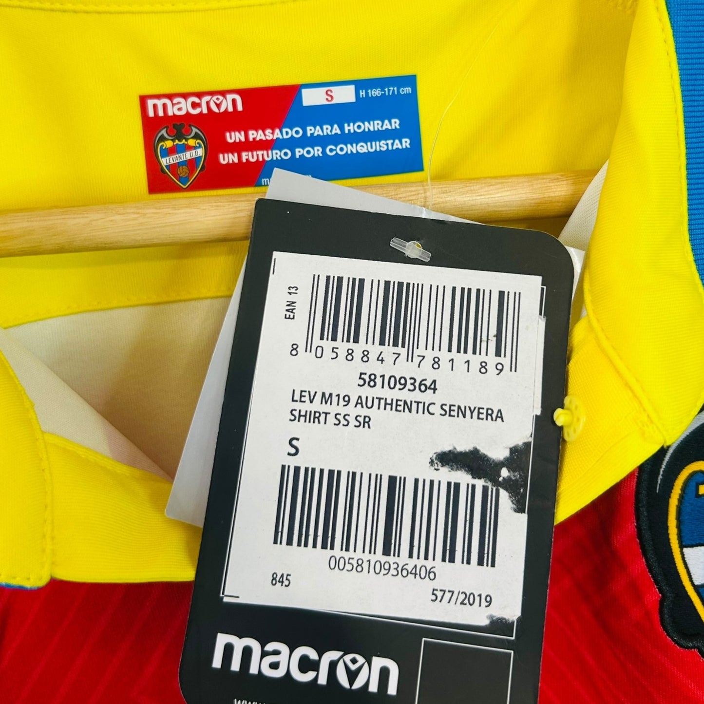 Levante UD 2019/20 Senyera (Small)