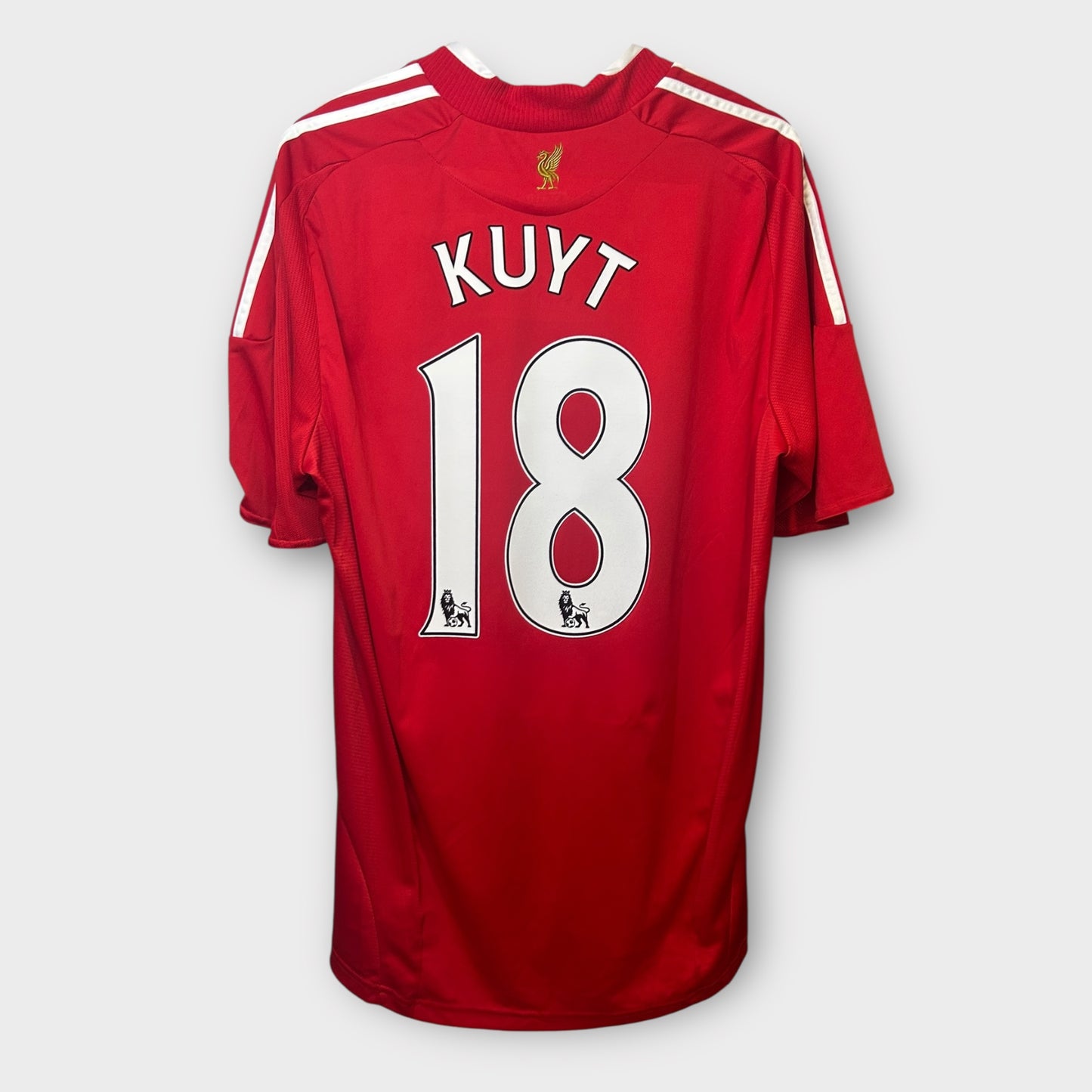 Liverpool 2008/10 Home - Kuyt 18