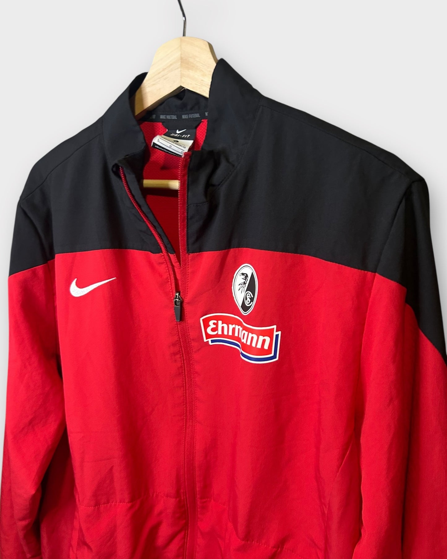 SC Freiburg 2009/10 Nike Track Jacket (Large)