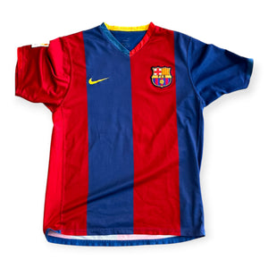 FC Barcelona 2006/07 Home - Messi 19 (Small)