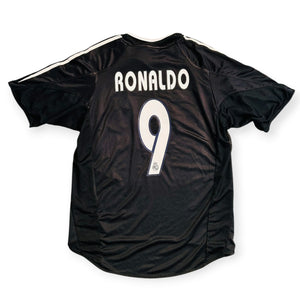 Real Madrid 2004/05 Away - Ronaldo 9 (Medium) - KITLAUNCH
