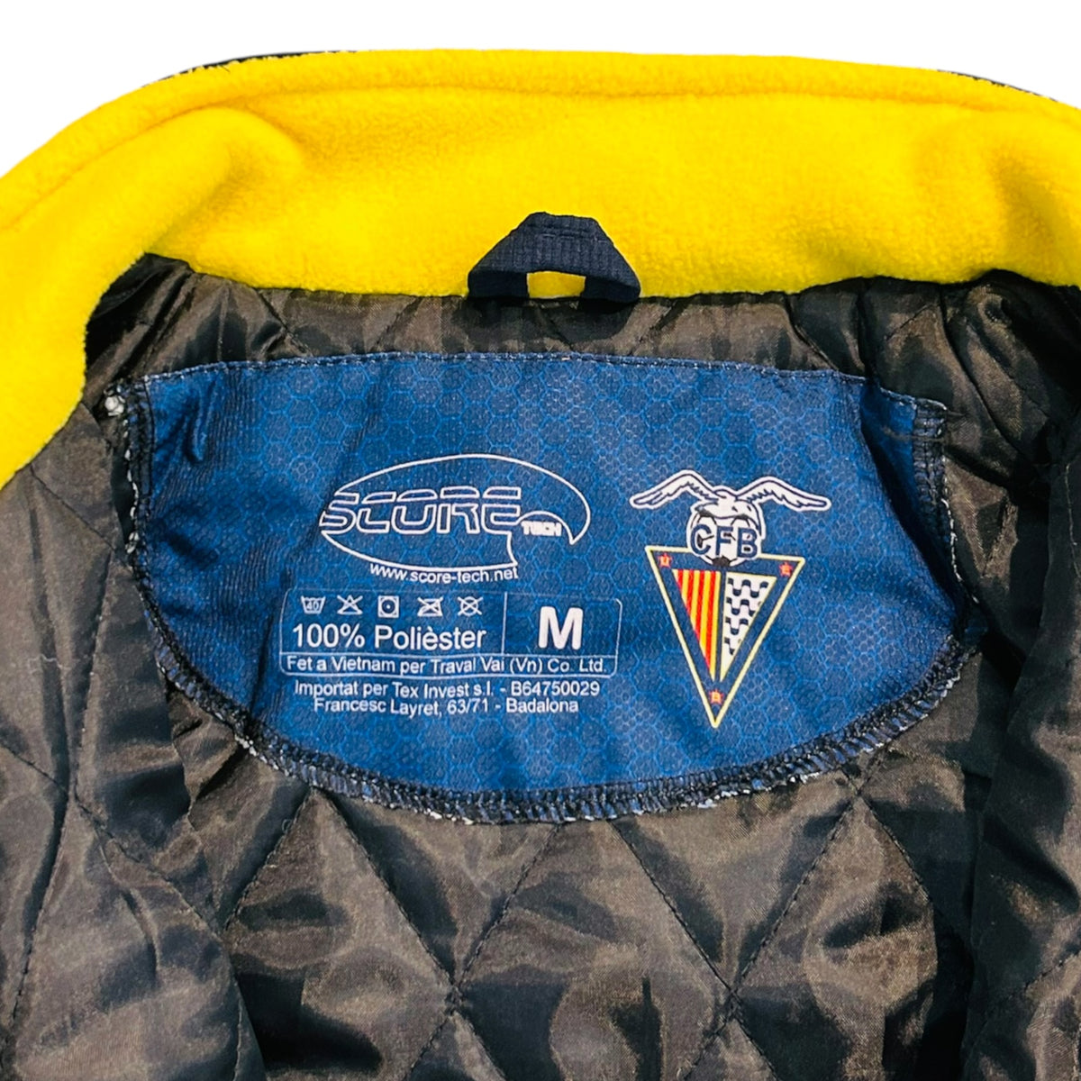 CF Badalona 2021/22 Quilted Jacket (Medium)