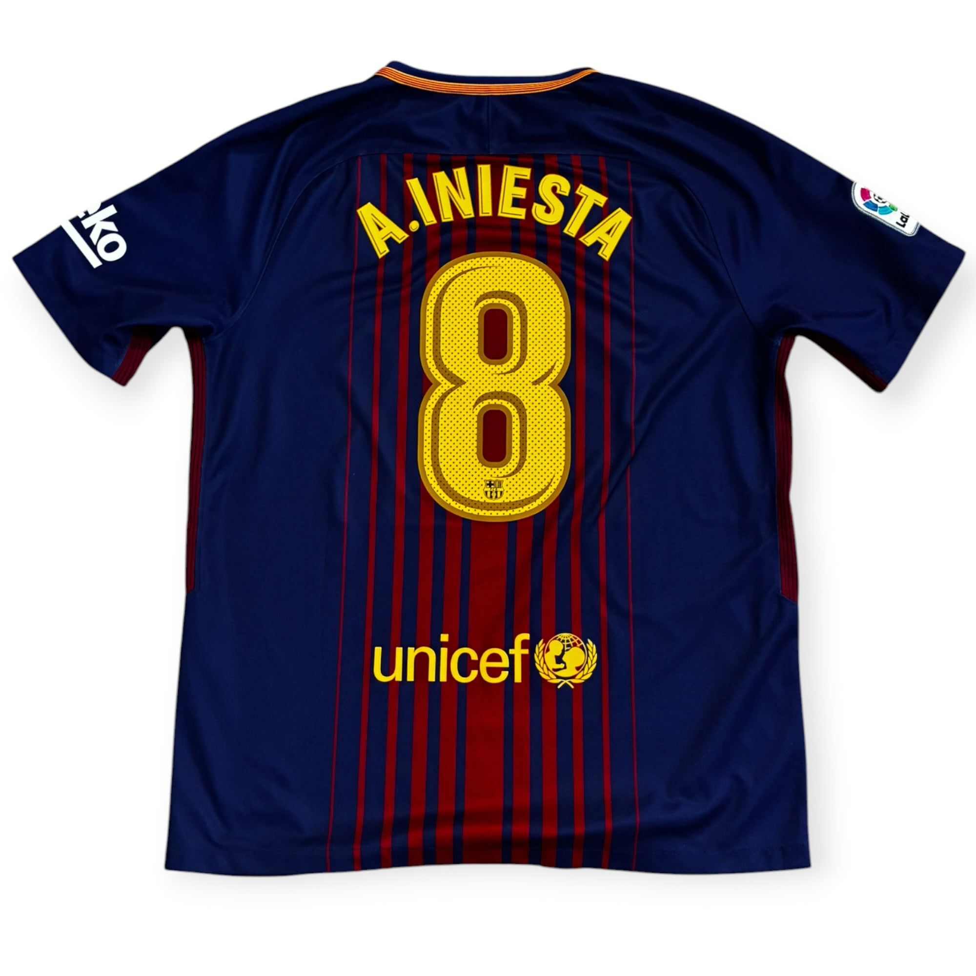 FC Barcelona 2017/18 Home - Iniesta 8 (Large)