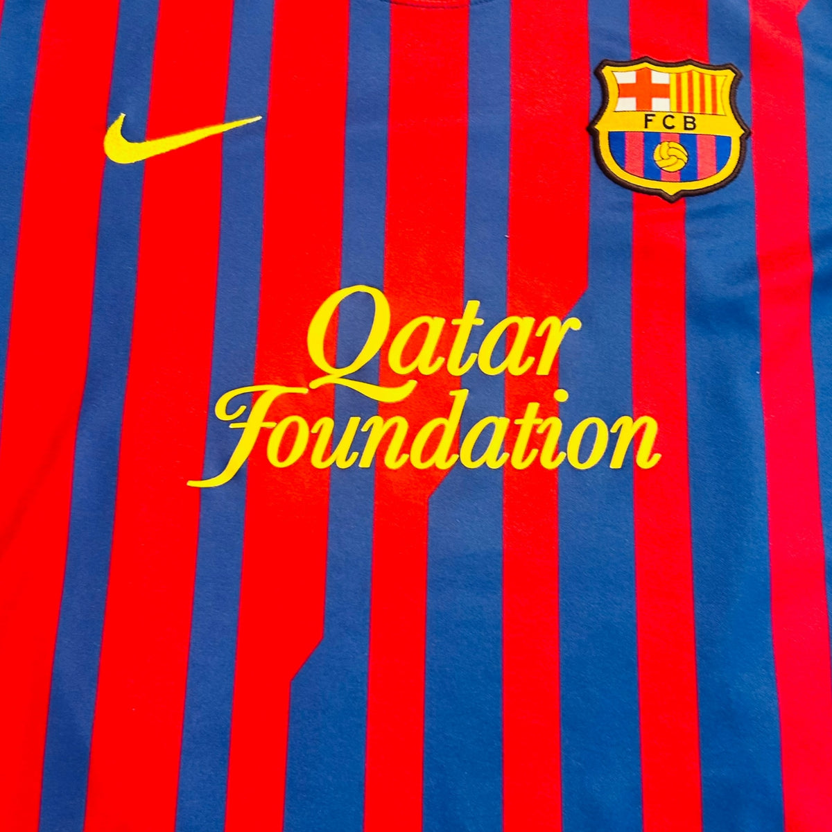FC Barcelona 2011/12 Home Basic Version - Sergio 5 (Medium) - KITLAUNCH
