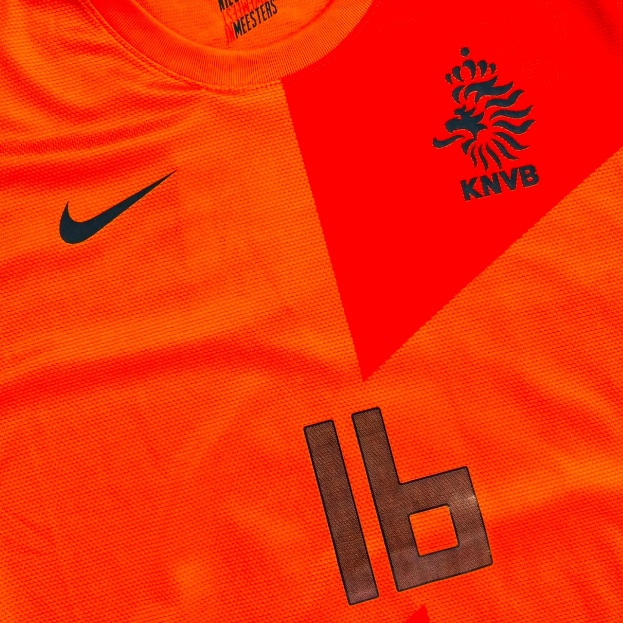 Netherlands 2012 Home - v. Persie 16 (Large)
