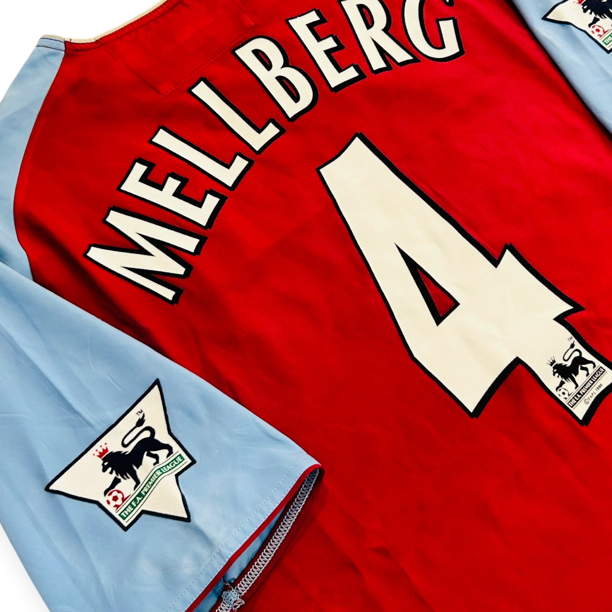 Aston Villa 2003/04 Home - Melberg 4 (Medium)