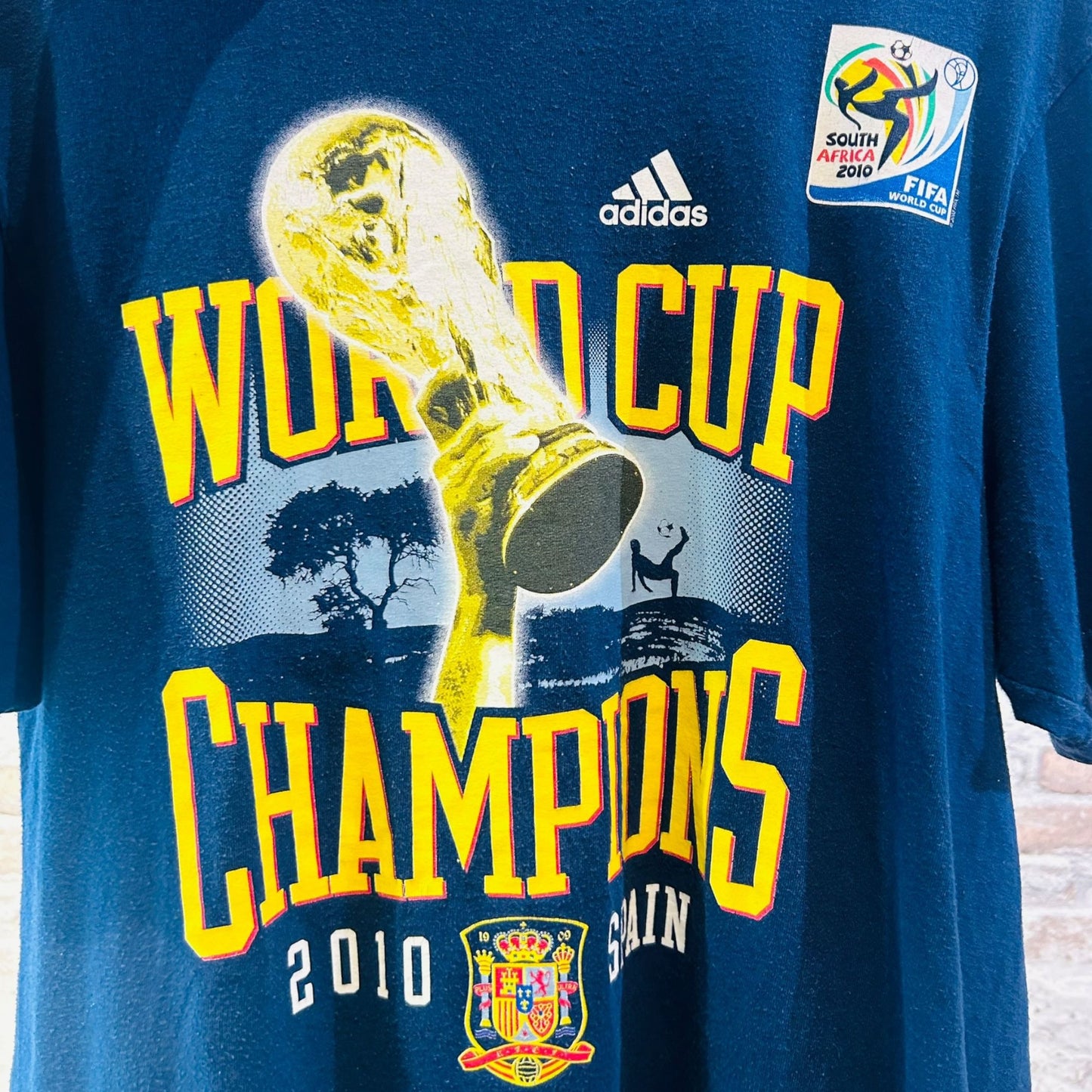 Spain 2010 World Cup Champions Tee (XL)