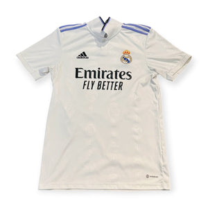 Real Madrid 2022/23 Home - Modrić 10 (Medium) - KITLAUNCH