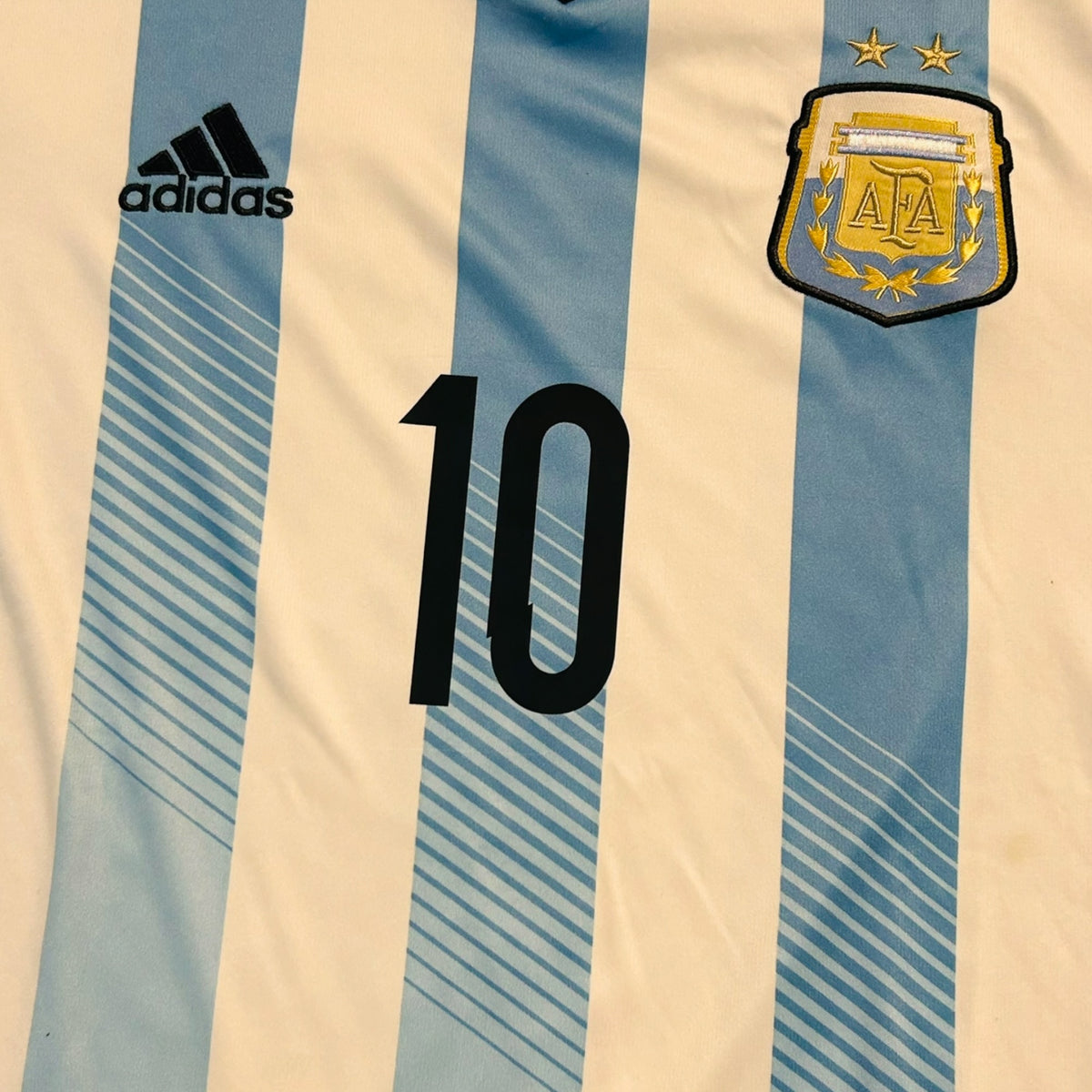 Argentina 2014 Home - Messi 10 (Large) - KITLAUNCH