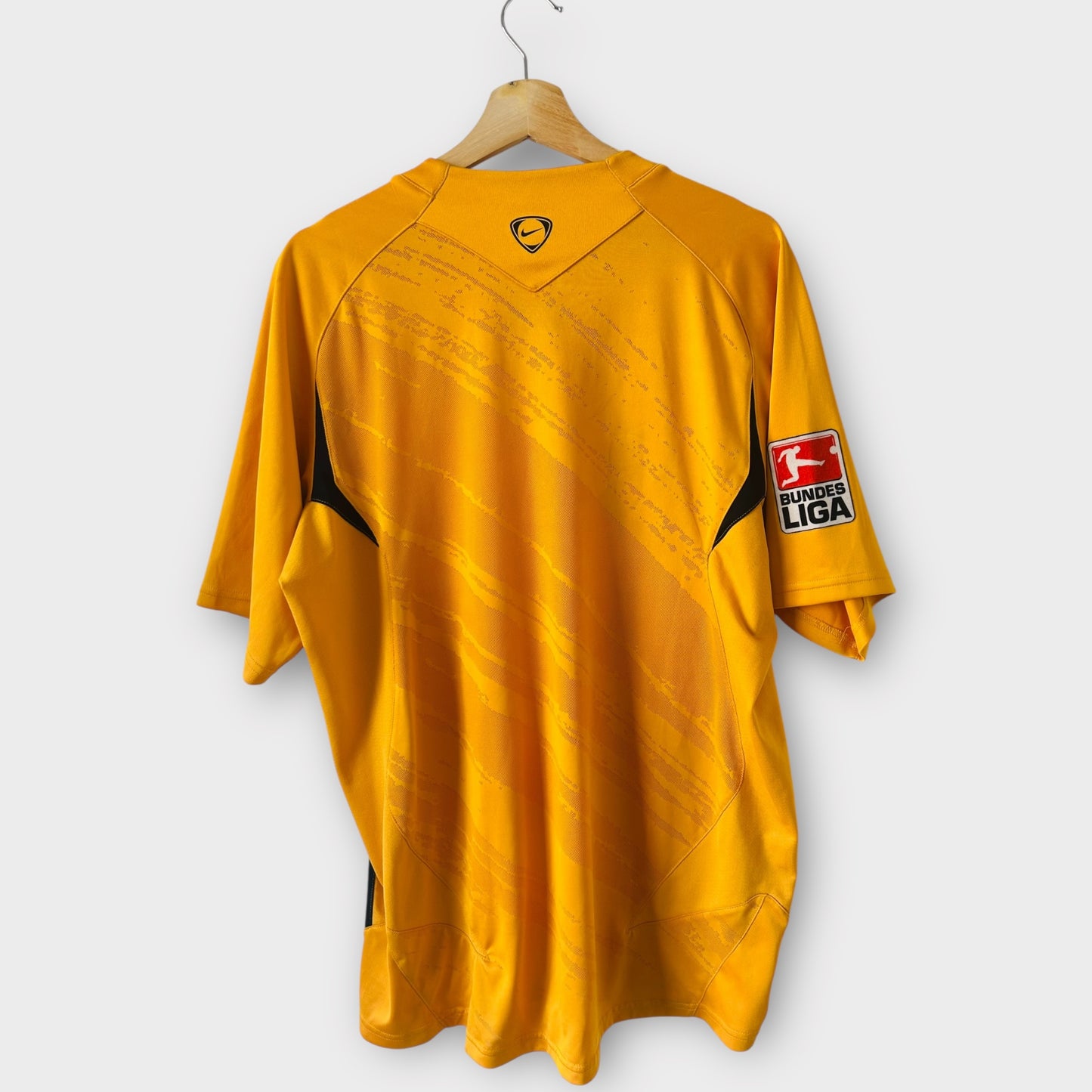 Borussia Dortmund 2007/08 Training Issue - Tinga (Large)