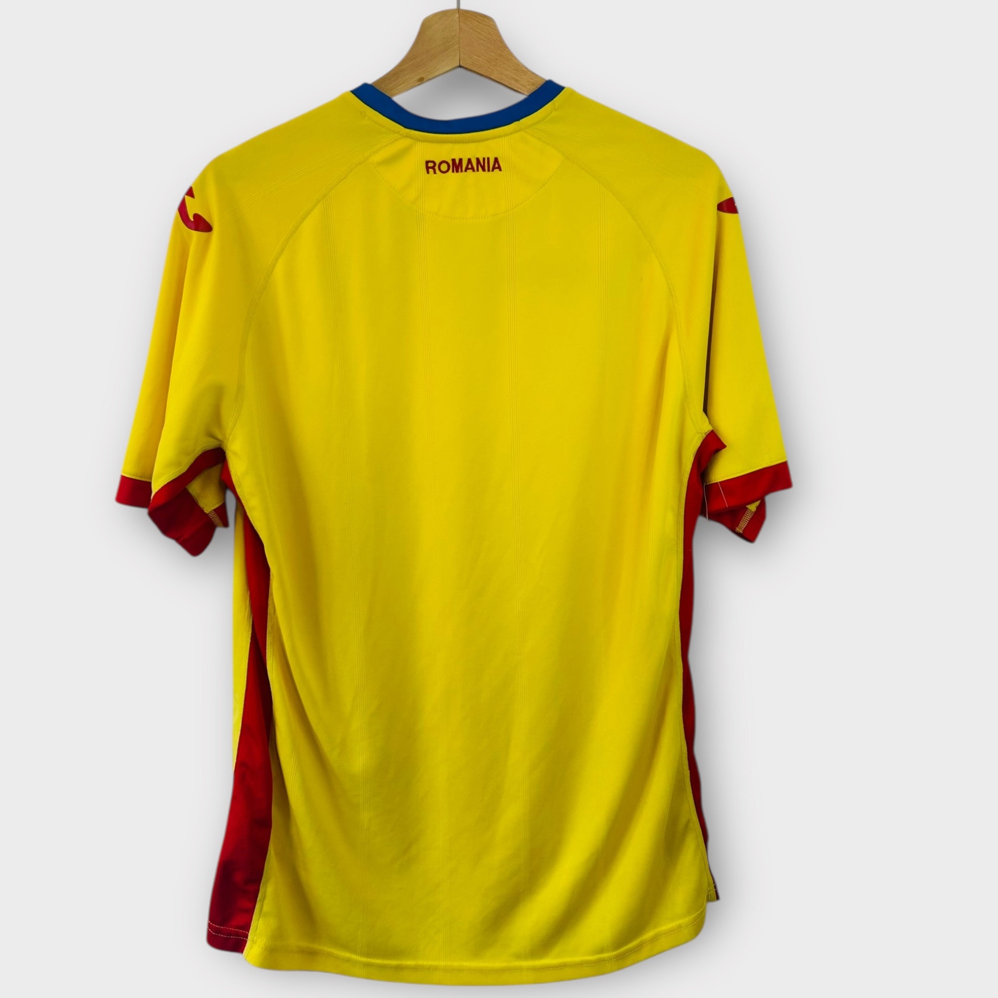 Romania 2015 Home (Large) - KITLAUNCH