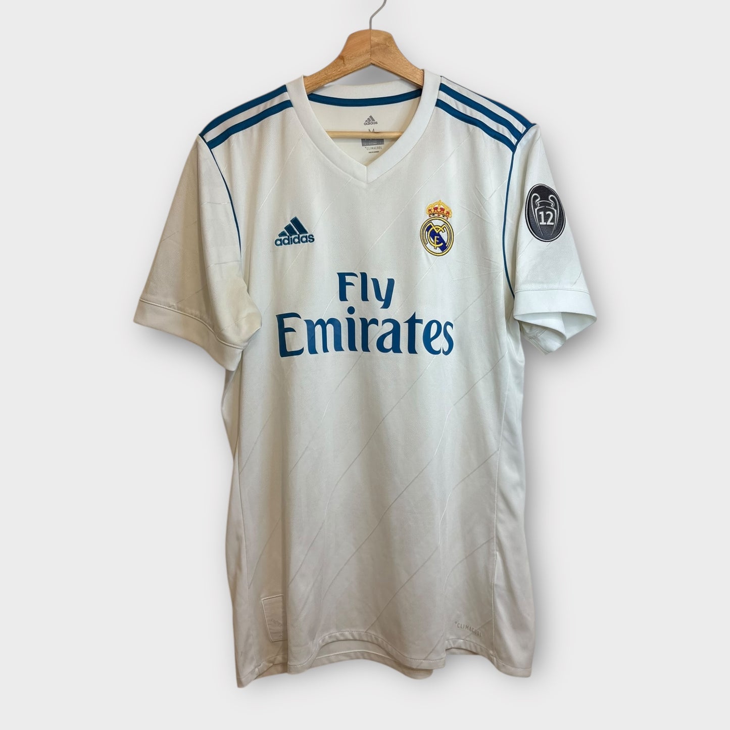 Real Madrid 2017/18 Home - Isco 22 (Medium)