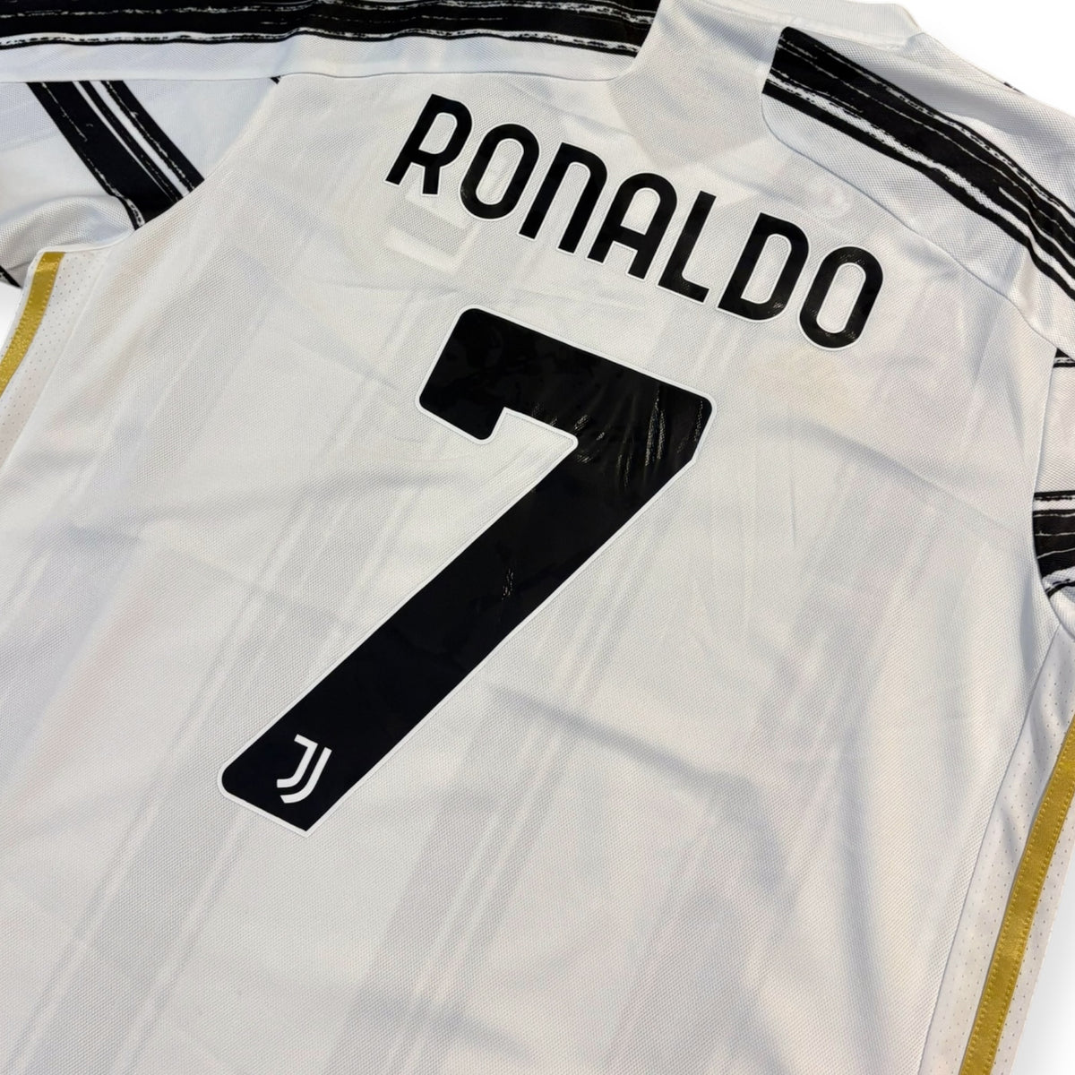 Juventus 2020/21 Home *New* - Ronaldo 7 (Large) - KITLAUNCH