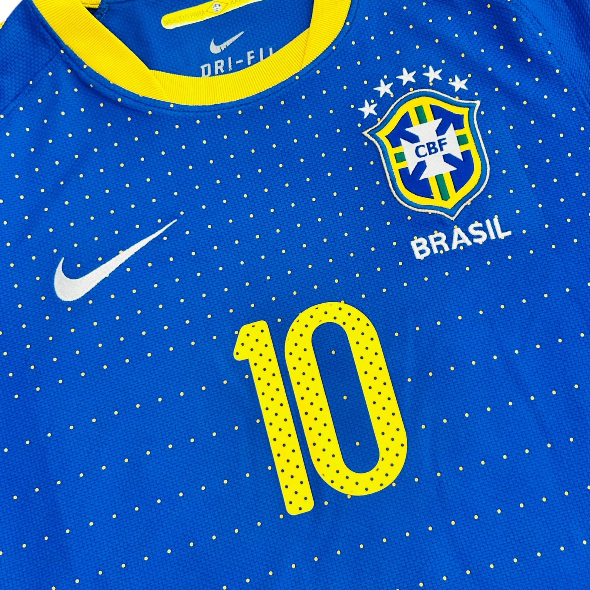 Brazil 2010 Away - Kaká 10 (Small) - KITLAUNCH