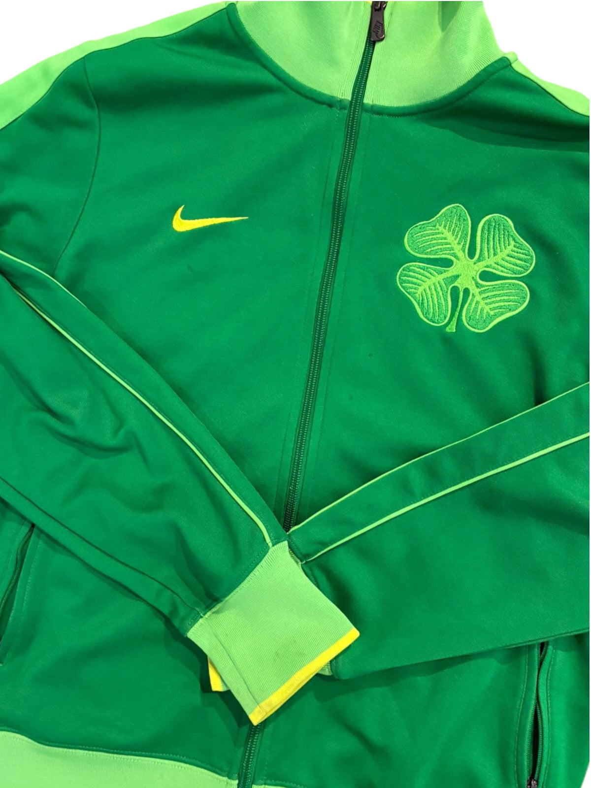 Celtic FC 2005/06 Nike Track Jacket (Medium) - KITLAUNCH