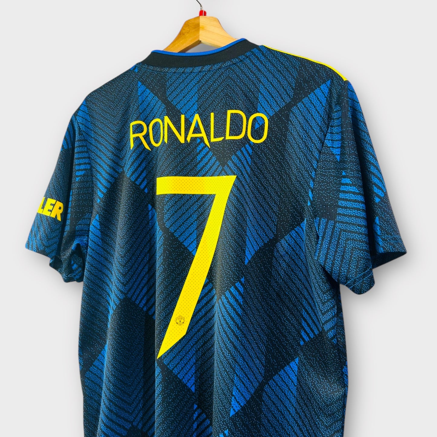 Manchester United 2021/22 3rd Shirt - Ronaldo 7 (Large)