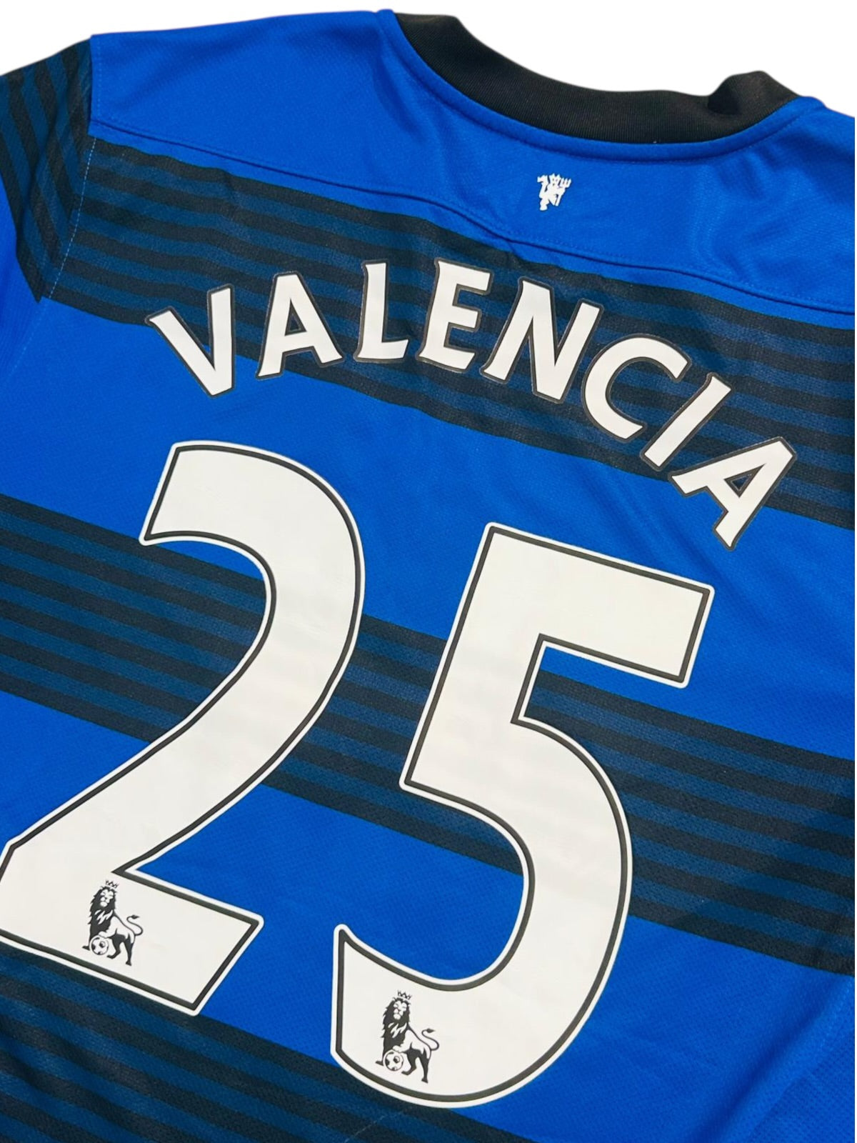 Manchester United 2011/13 Away - Valencia 25 (Large)