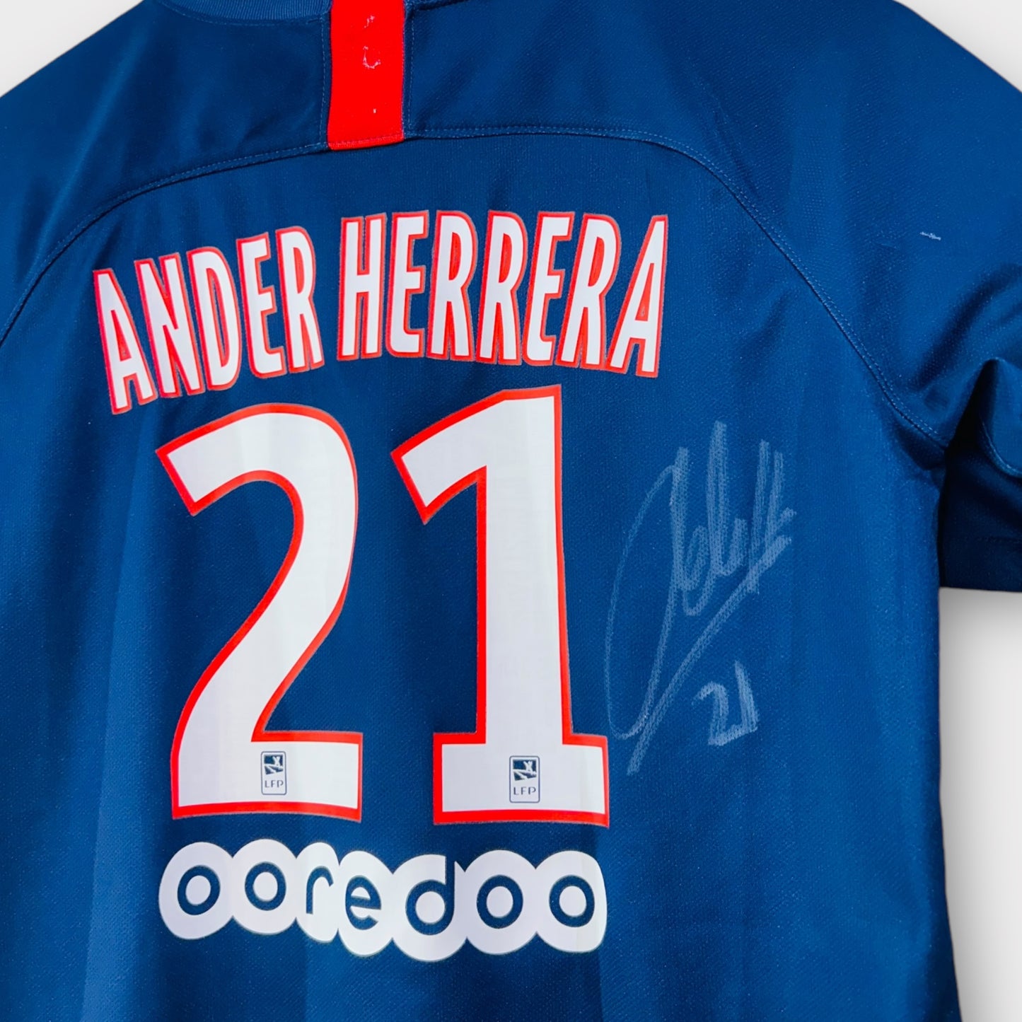 PSG 2019/20 Home - Ander Herrera 21 Signed Shirt!