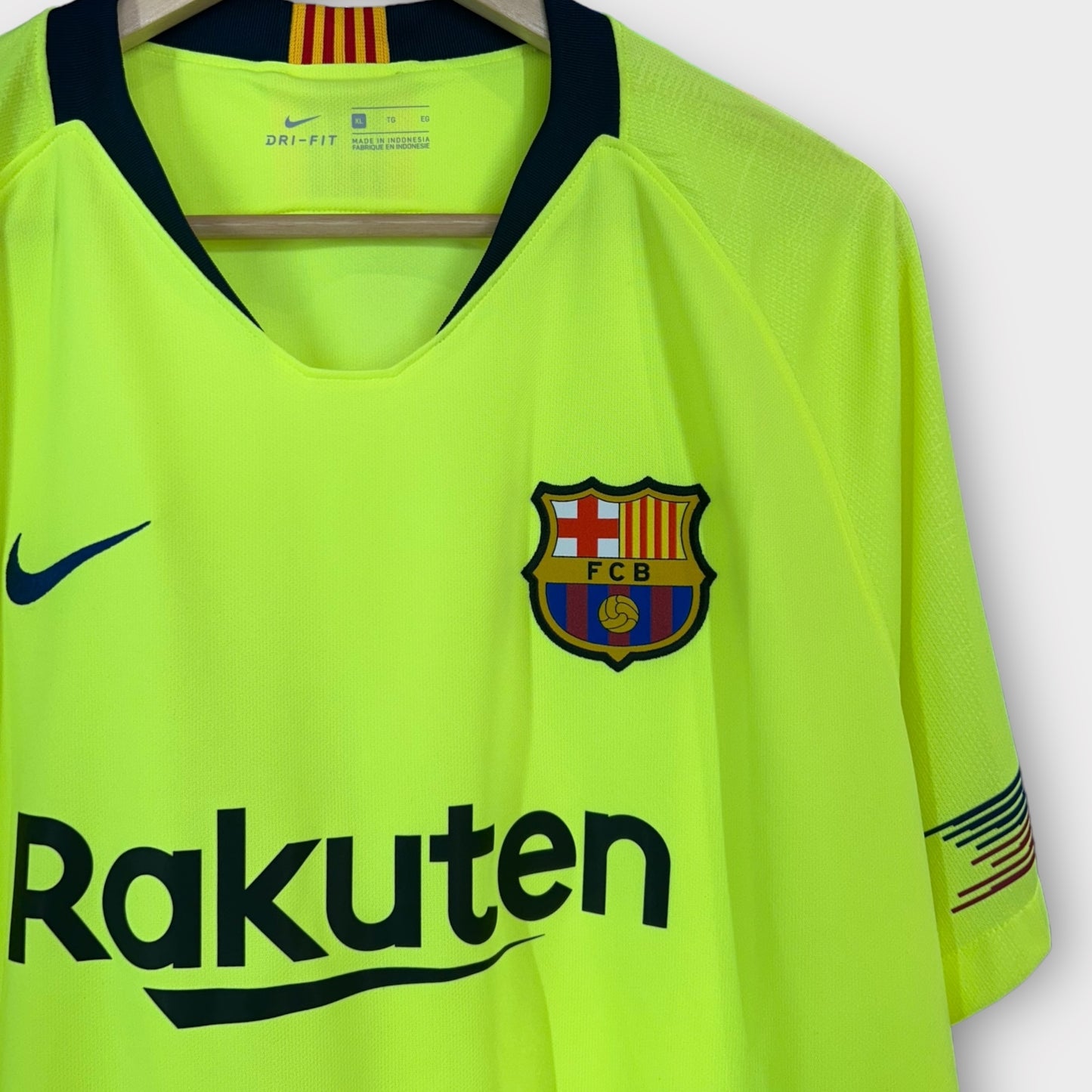 FC Barcelona 2018/19 Away Shirt (XL) *BNWT*