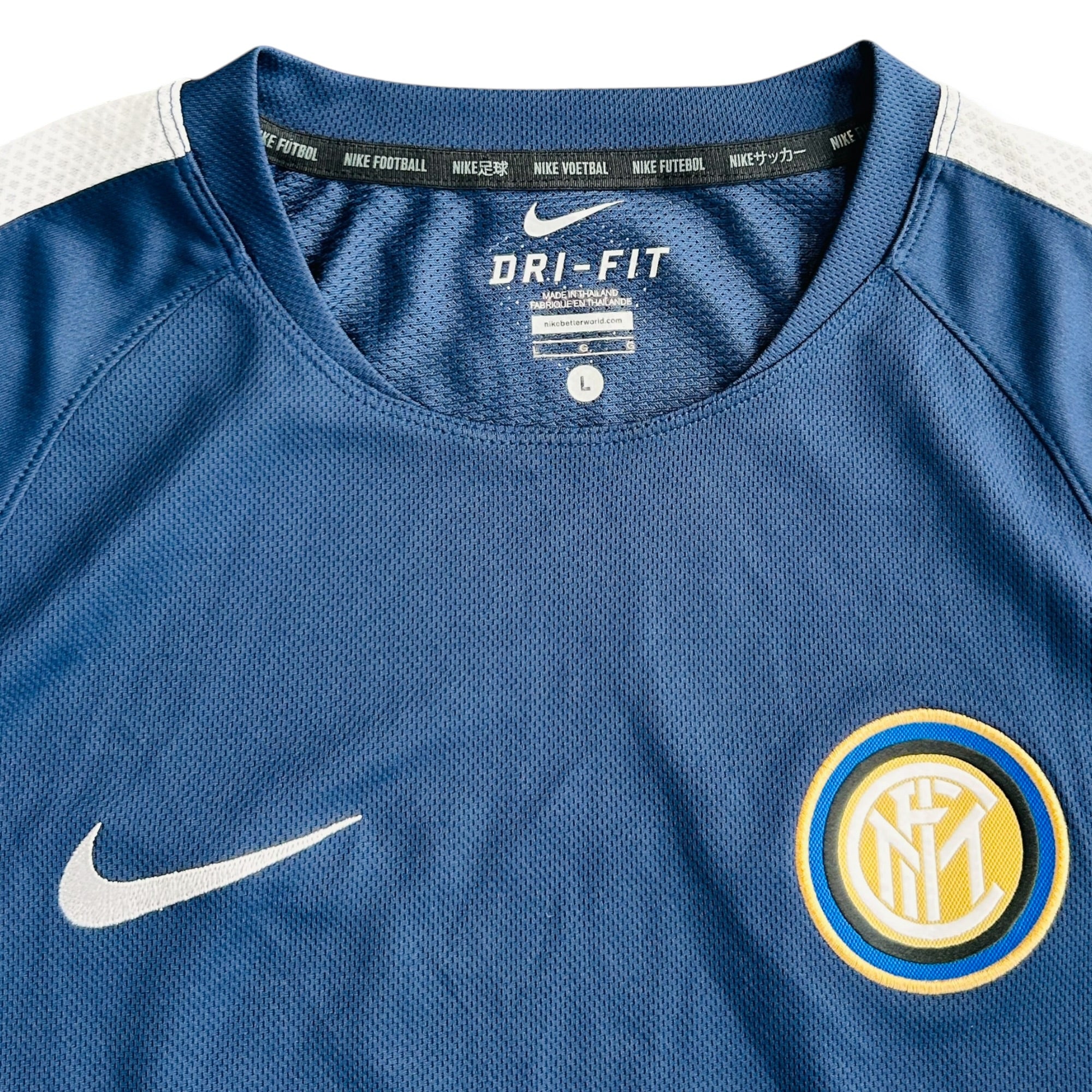 Inter Milan 2016/17 Nike Pre Match (Large)