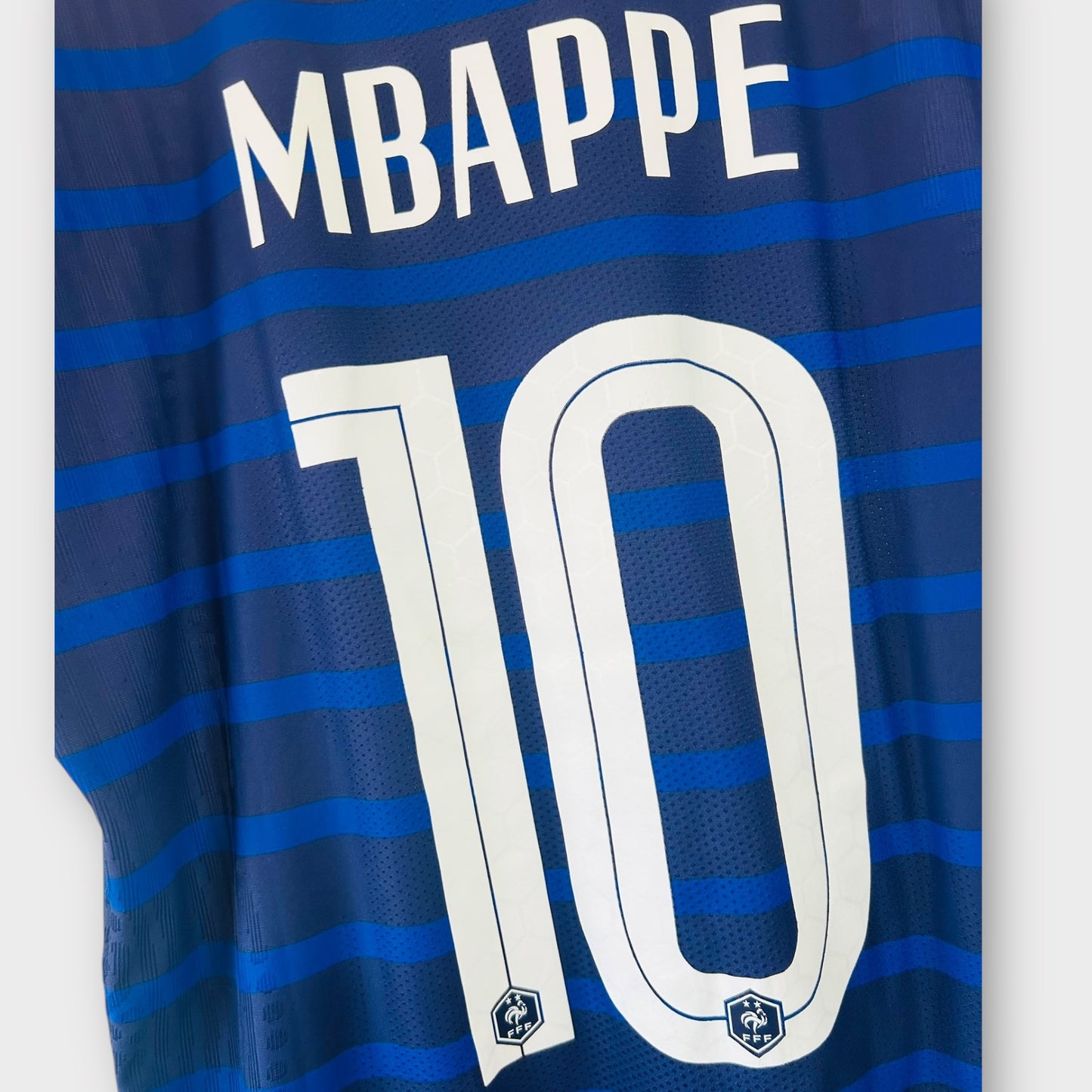 France 2020 Home Player Version - Mbappe 10 (Medium)