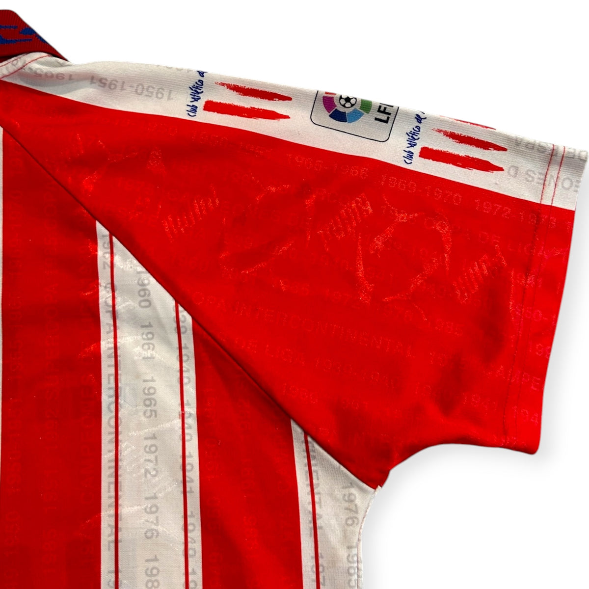 Atletico Madrid 1995/96 Home (Medium) - KITLAUNCH