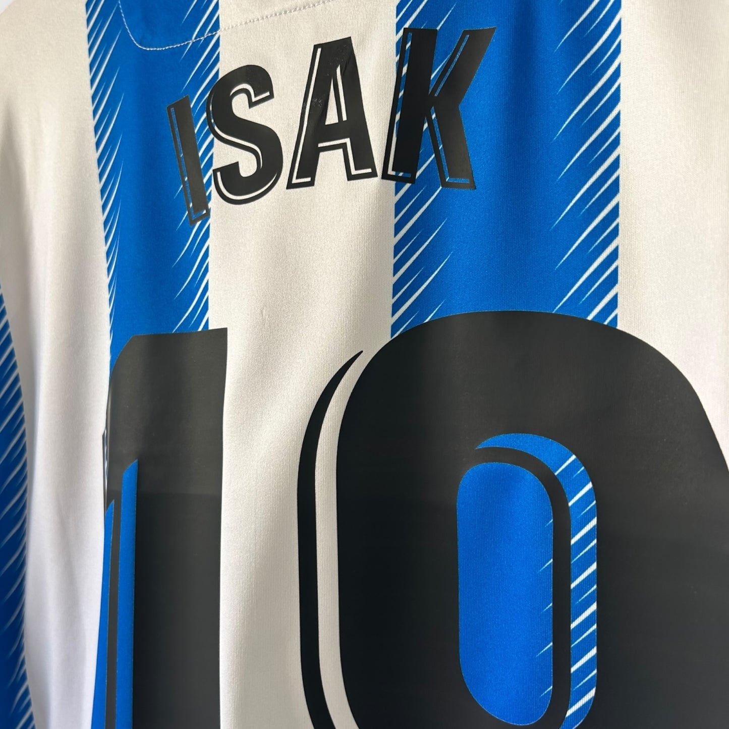 Real Sociedad 2019/20 Home - Isak 19 (Small)