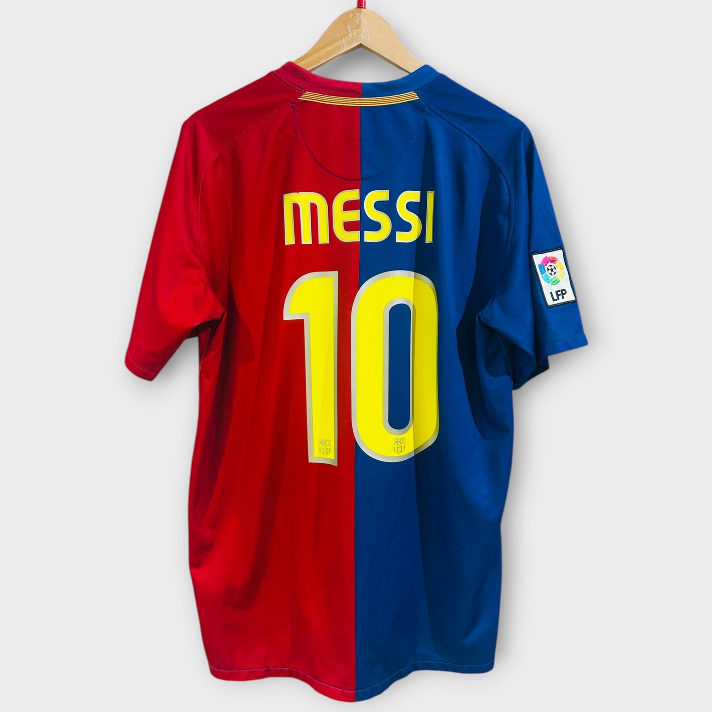 FC Barcelona 2008/09 Home - Messi 10 (Large)