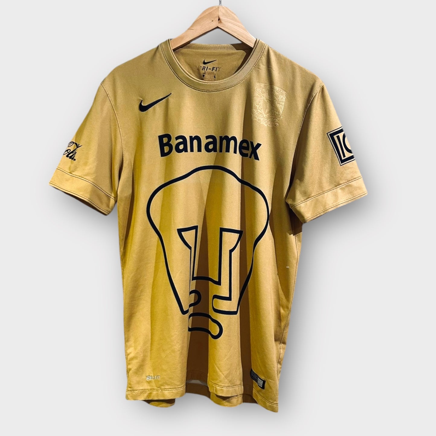 Pumas UNAM 2014 Home Shirt (Medium)