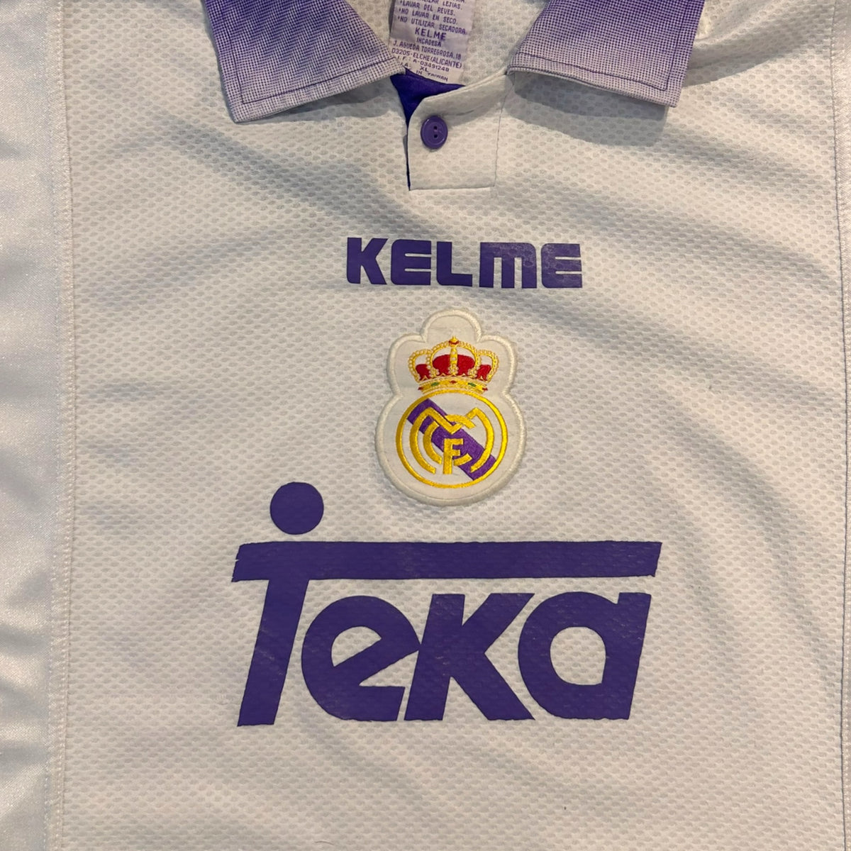 Real Madrid CF 1997/98 Home (XL) - KITLAUNCH