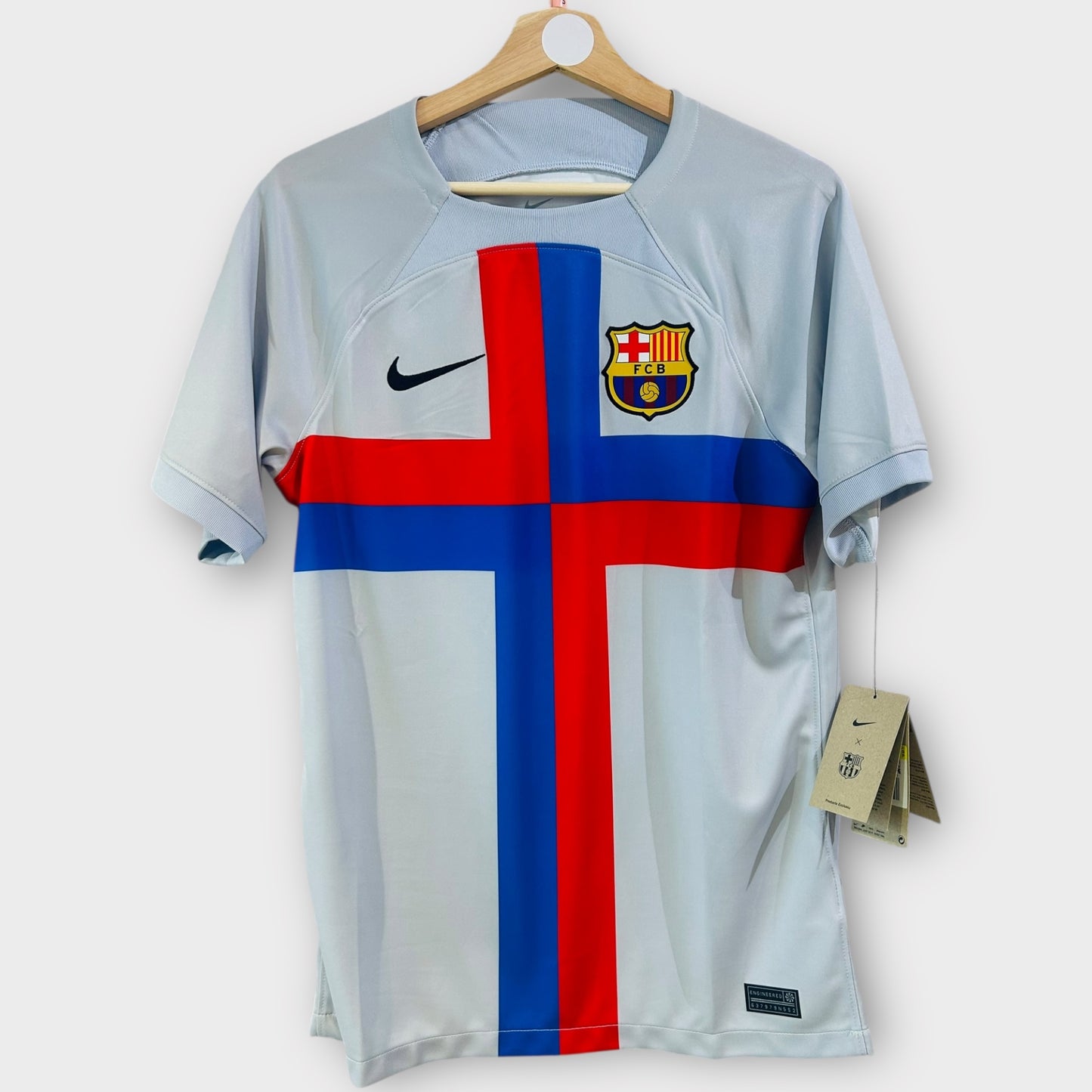 FC Barcelona 2022/23 3rd - Gavi 30 (Small)