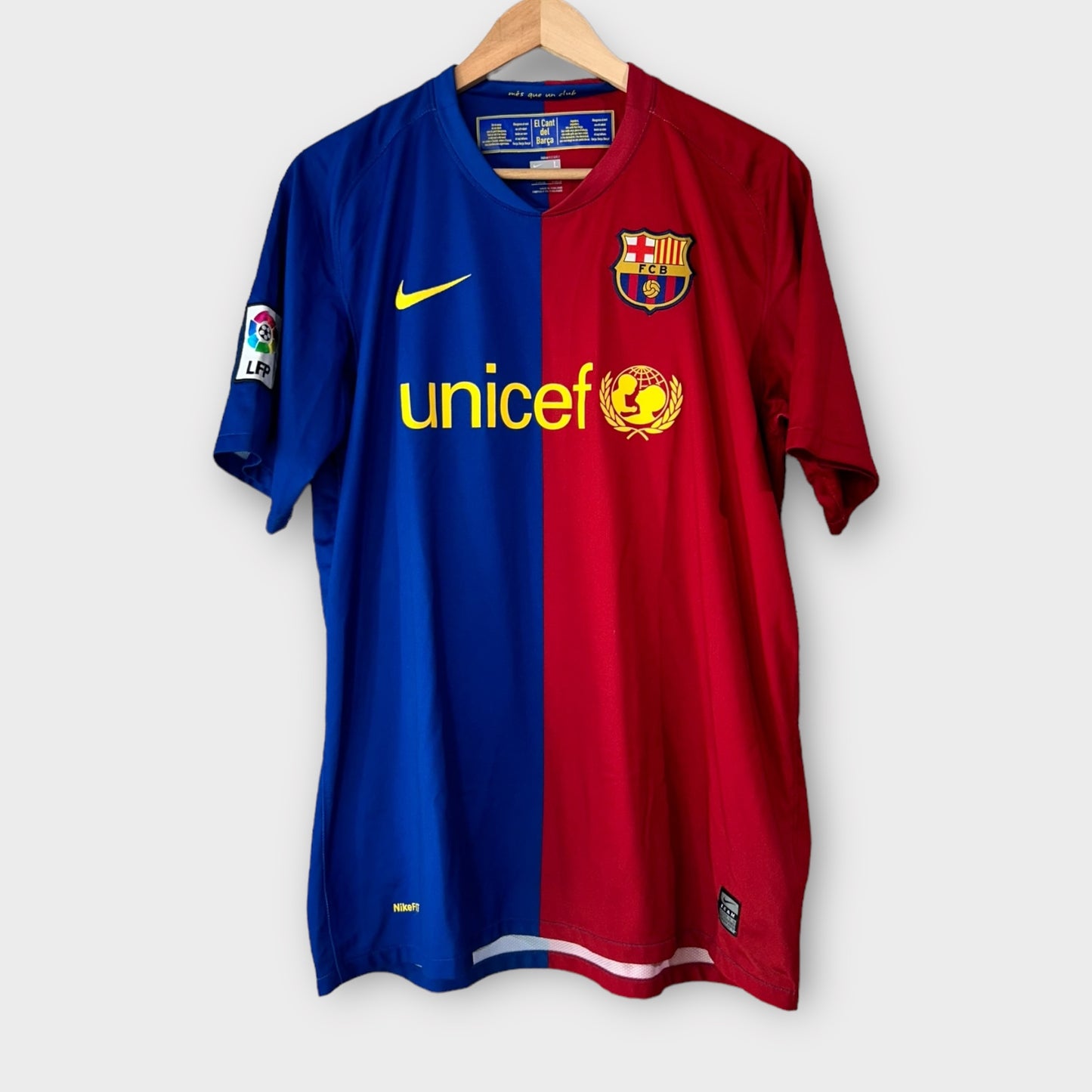 FC Barcelona 2008/09 Home Shirt (Large)