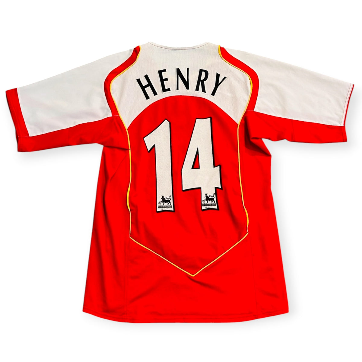 Arsenal FC 2004/05 Home - Henry 14 (Medium)
