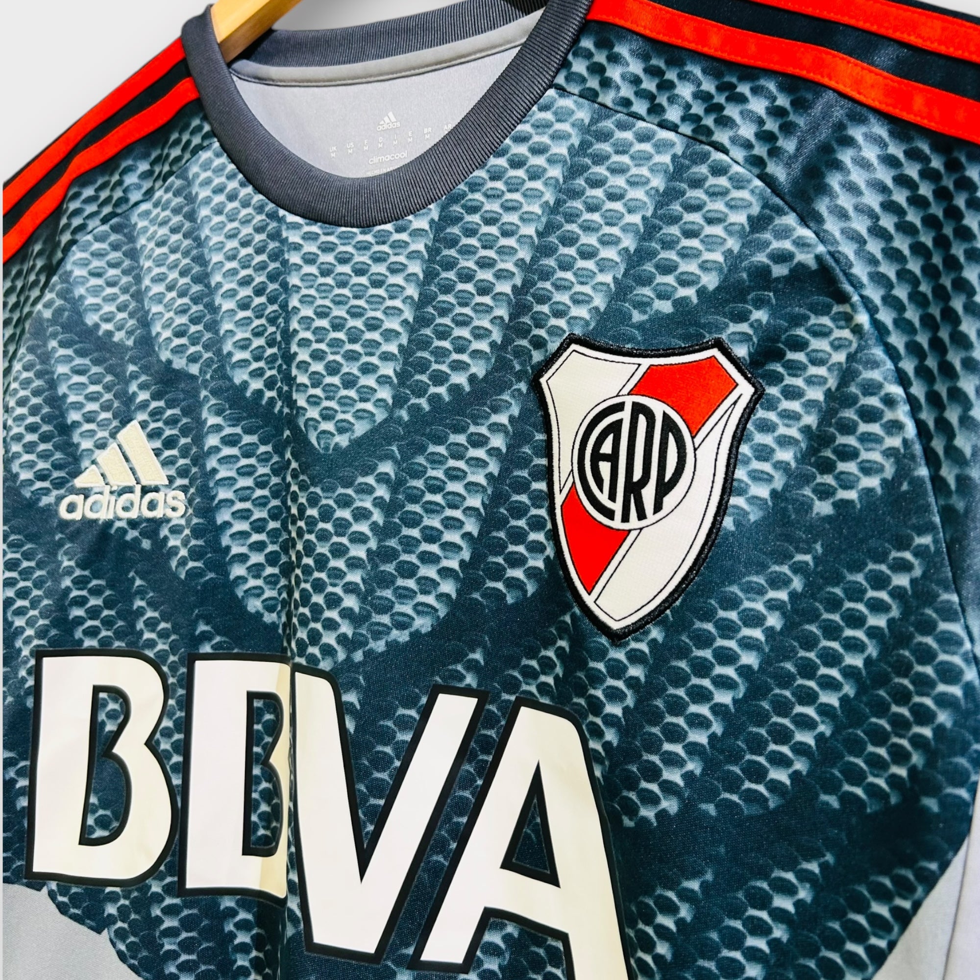 River plate goalkeeper jersey on sale