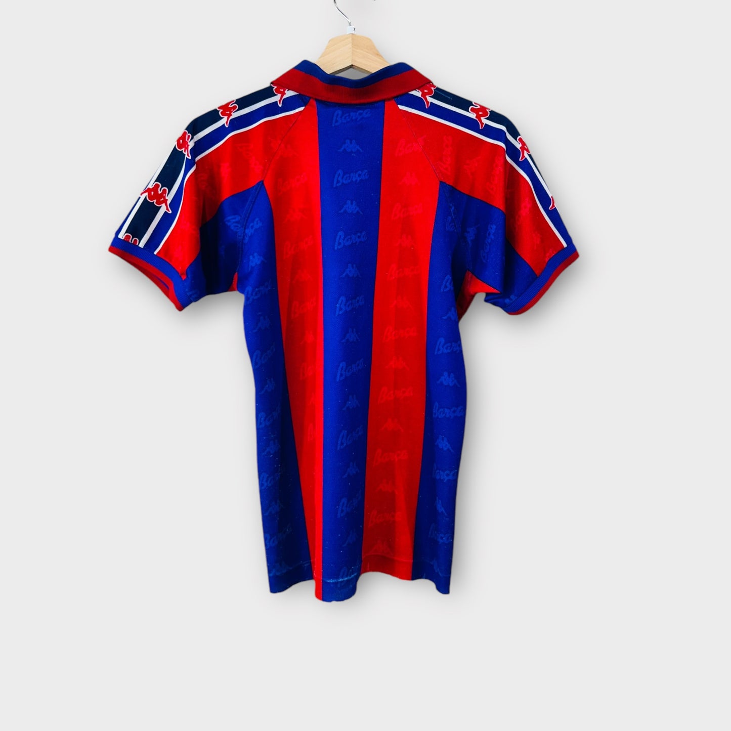 FC Barcelona 1995/97 Home Shirt (XS)