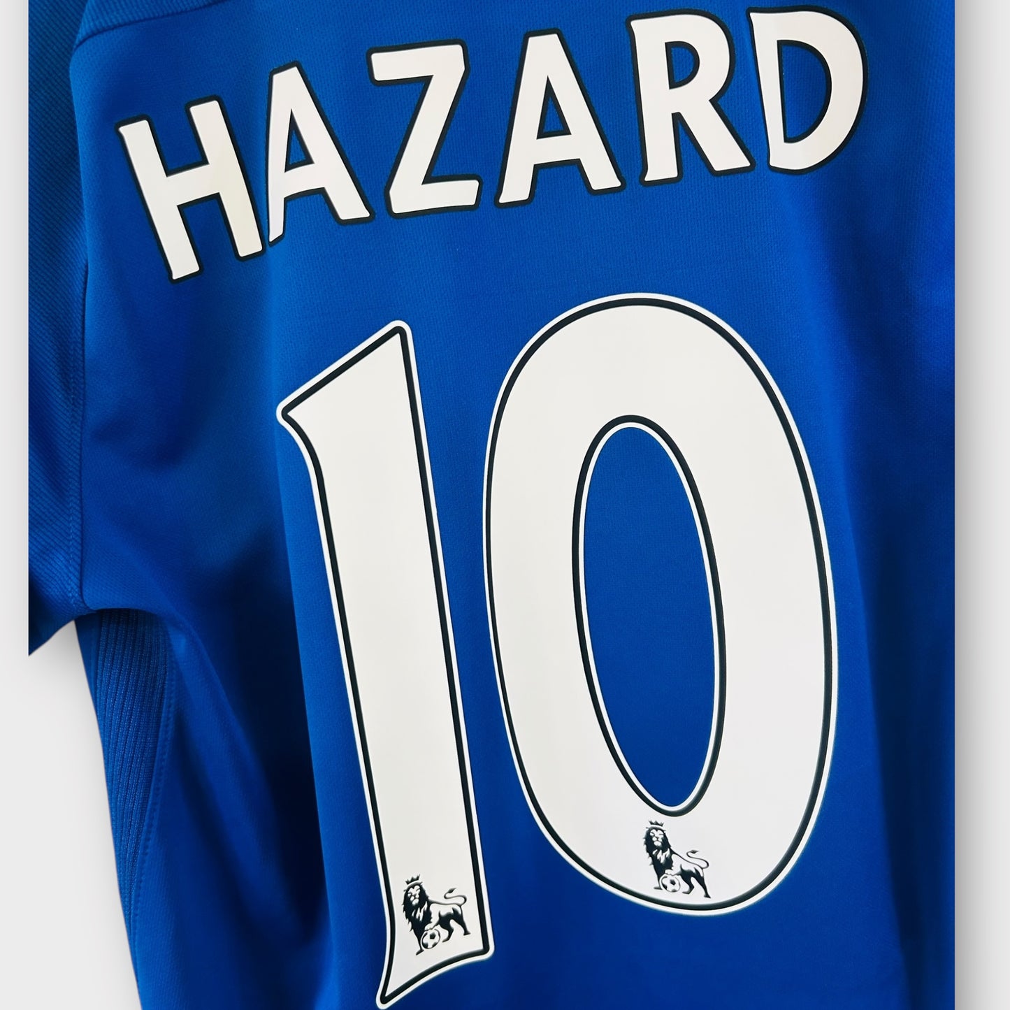 Chelsea FC 2017/18 Home - Hazard 10 (Medium)