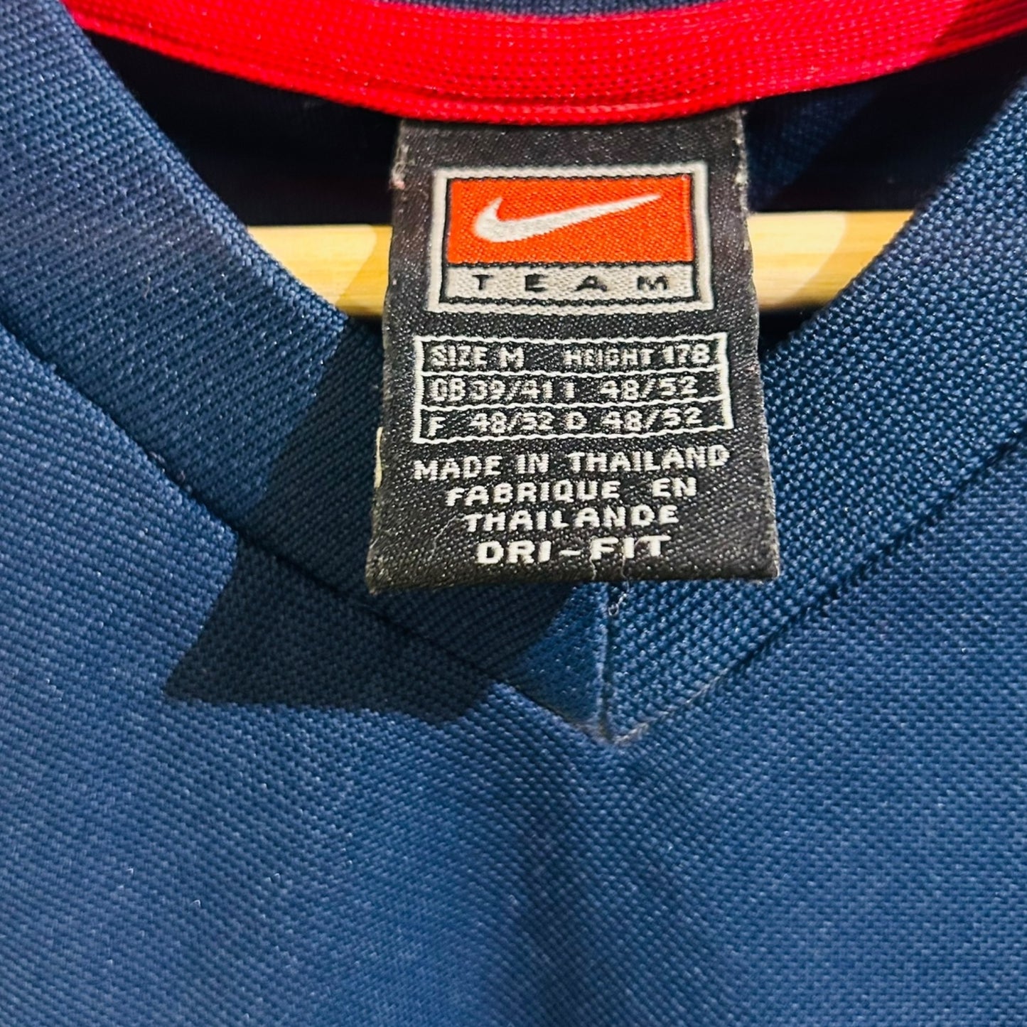 FC Barcelona 2000/01 Nike Training (Medium)