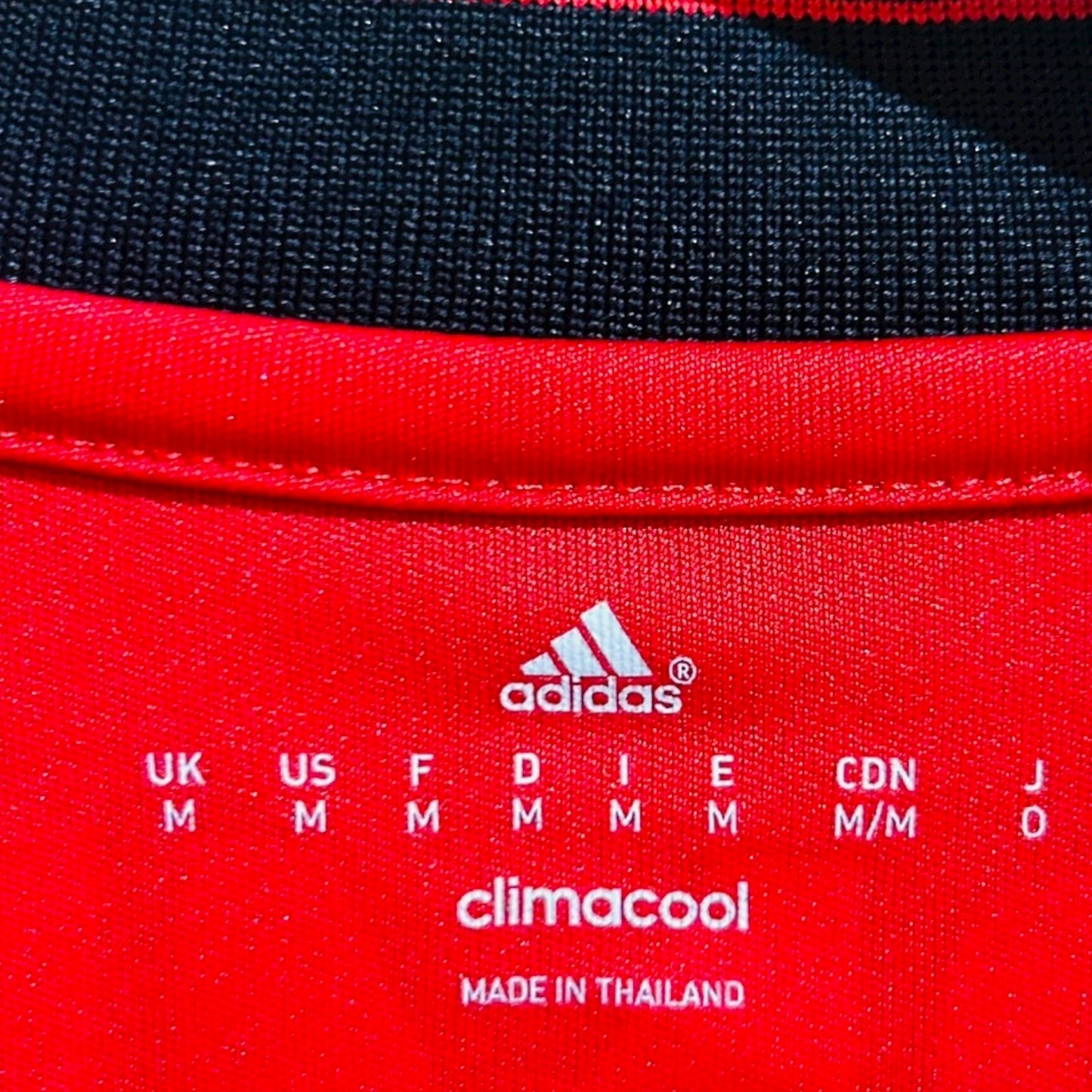 Manchester United 2015/16 Home *Signed by Matteo Darmian* - Darmian 36 (Medium)