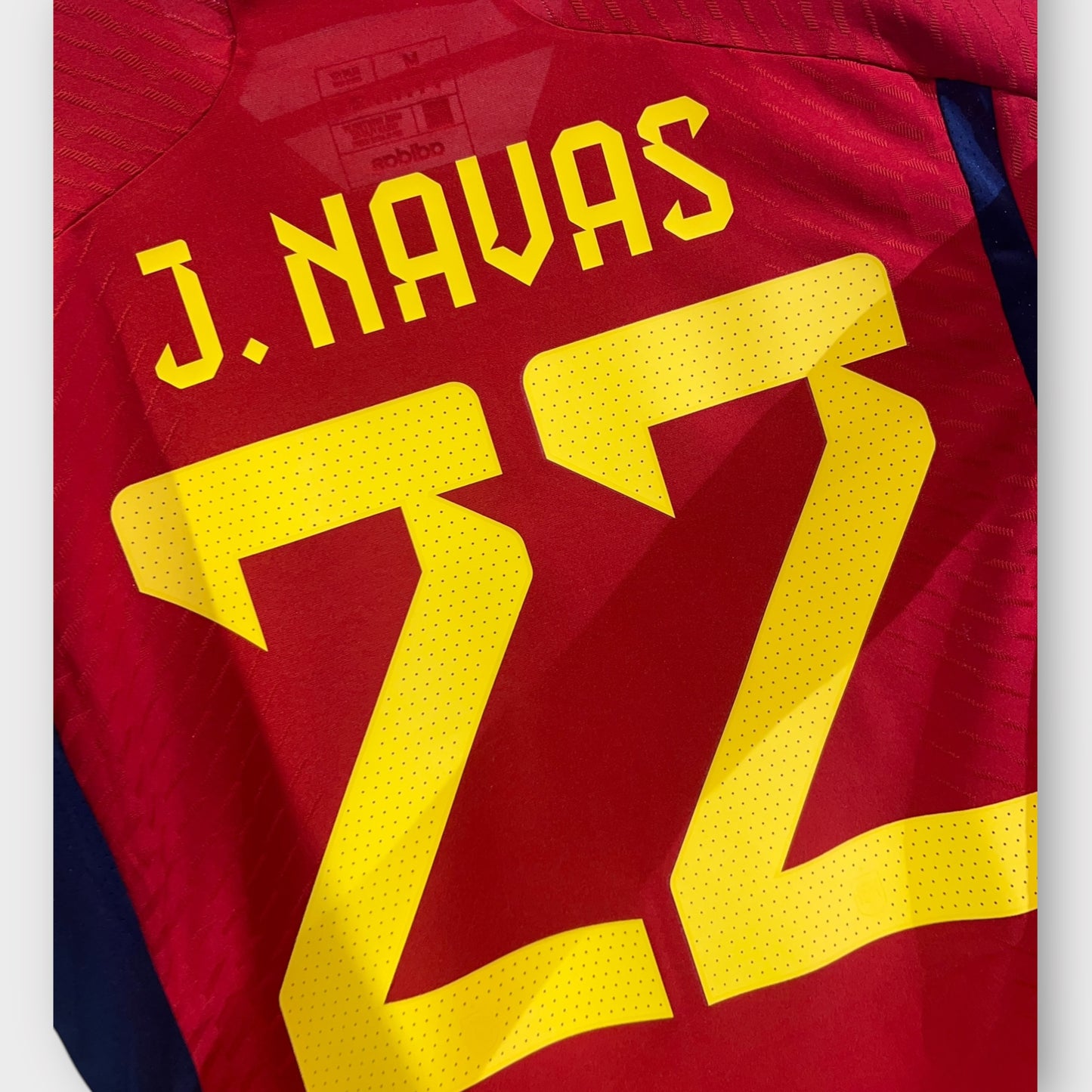 Spain 2022 Home Player Version - Jesús Navas 22 (Medium)