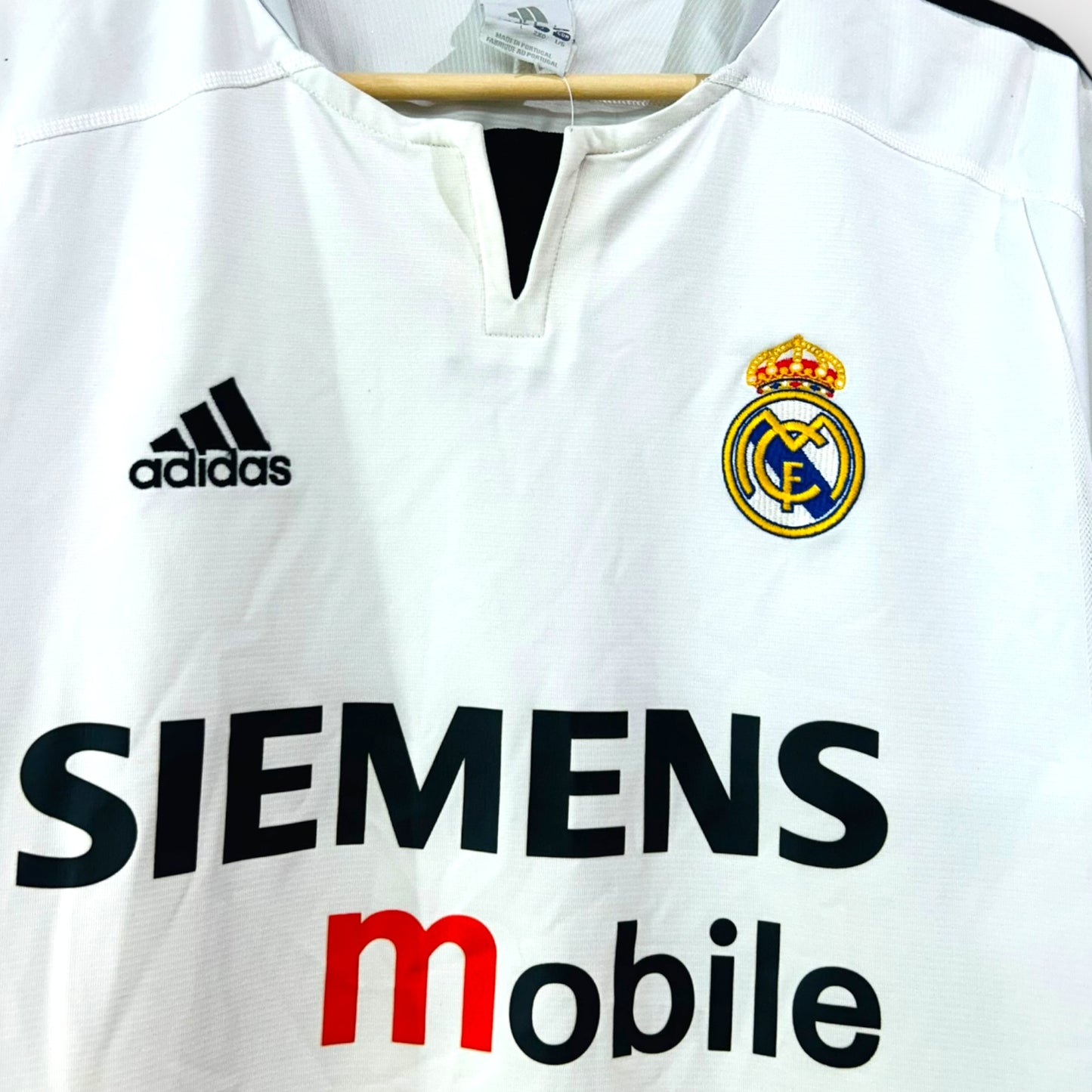 Real Madrid 2003/04 Home Shirt (Large)