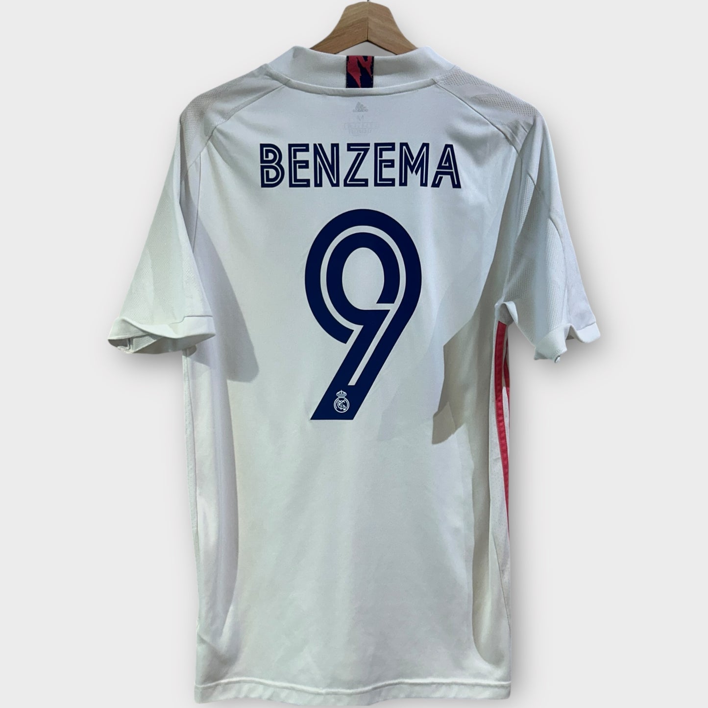 Real Madrid 2020/21 Home - Benzema 9 (Medium)