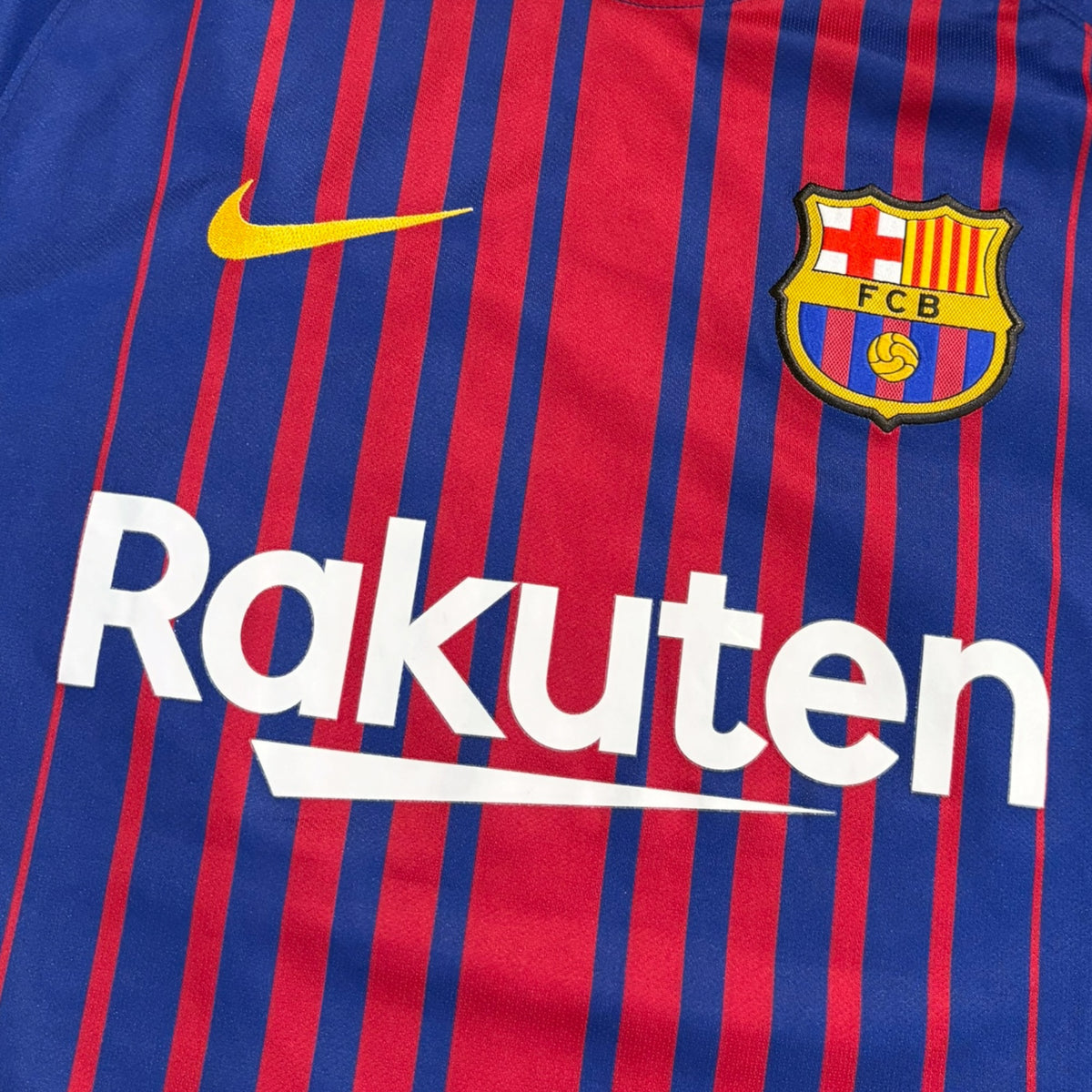 FC Barcelona 2017/18 Home - Messi 10 (Medium) - KITLAUNCH