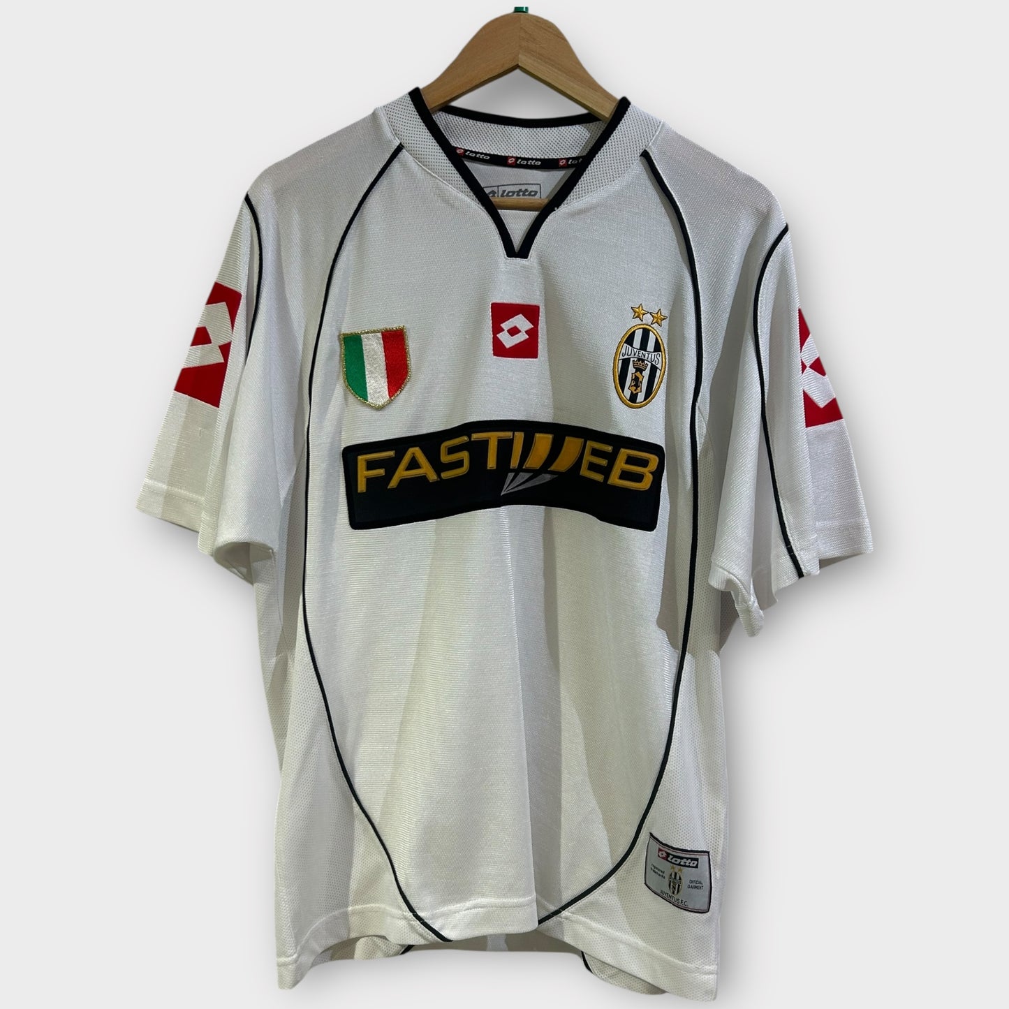 Juventus FC 2002/03 Away (Medium)