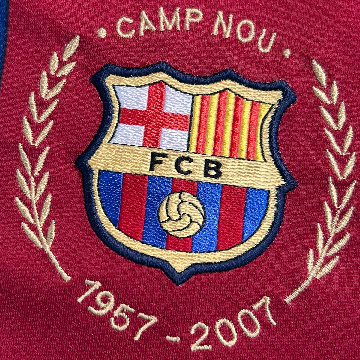 FC Barcelona 2007/08 Home - Ronaldinho 10 (Small)