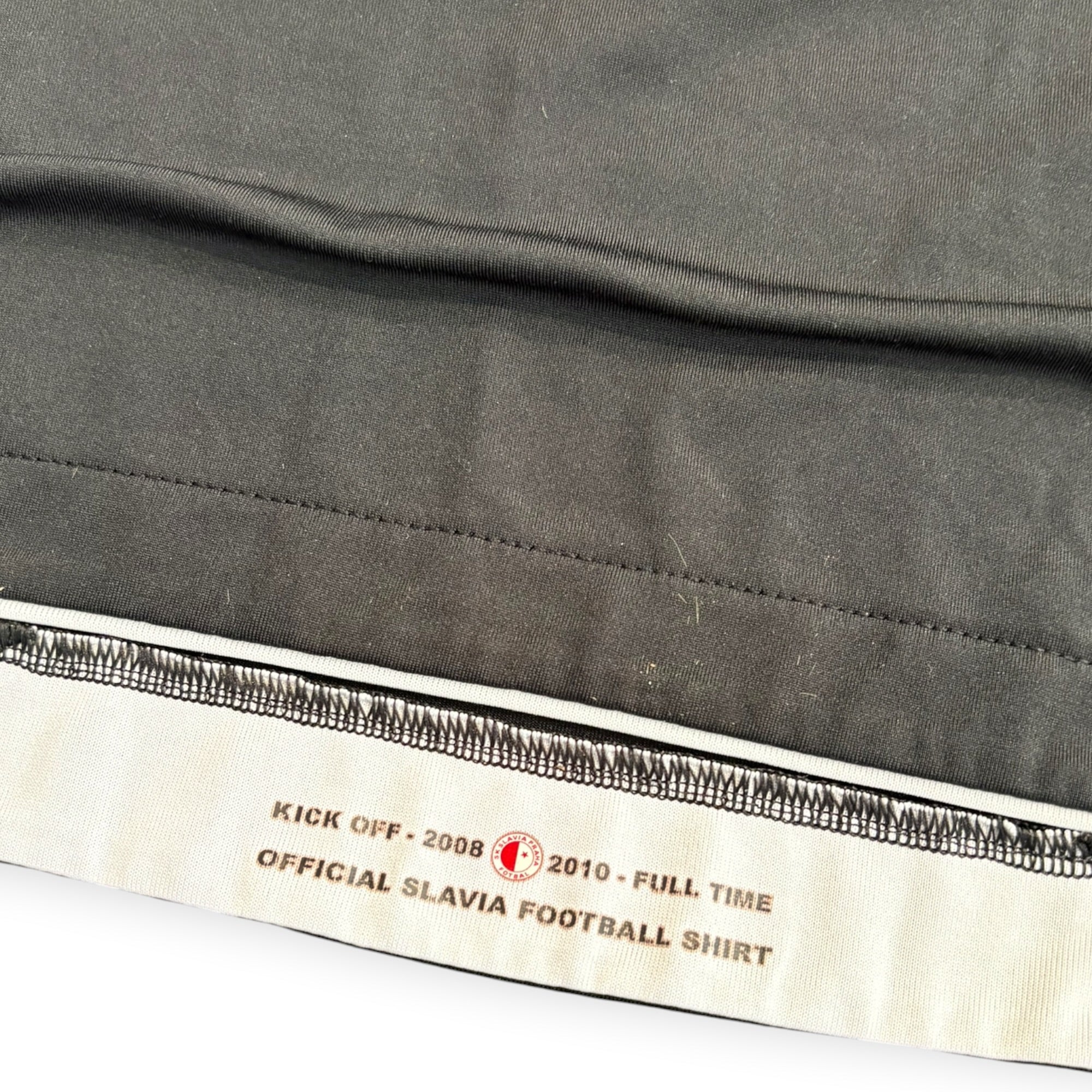 Slavia Praha 2008/10 Away with Shorts (Large) - KITLAUNCH