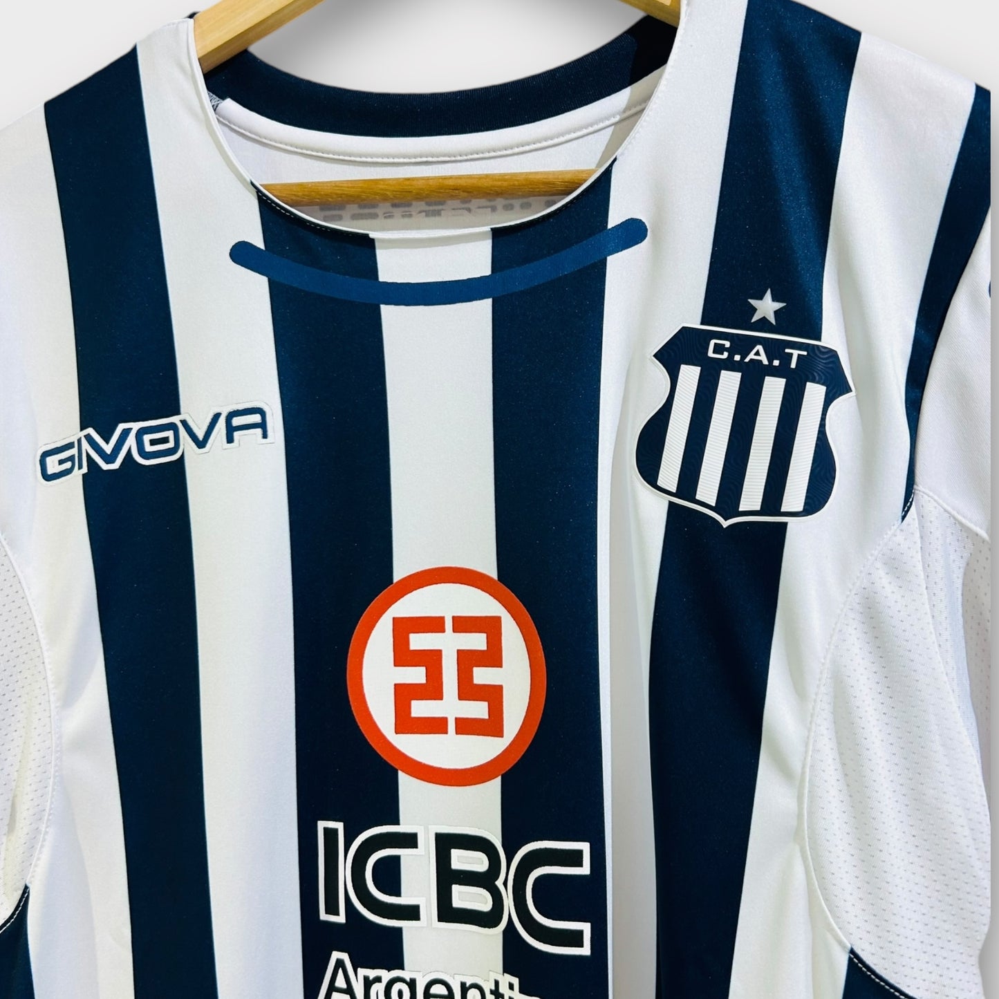 CA Talleres 2023 Home - N.Bustos 10 (Small) *BNWT*