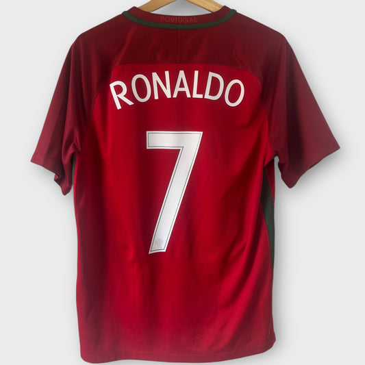 Portugal 2016 Home - Ronaldo 7 (Medium)